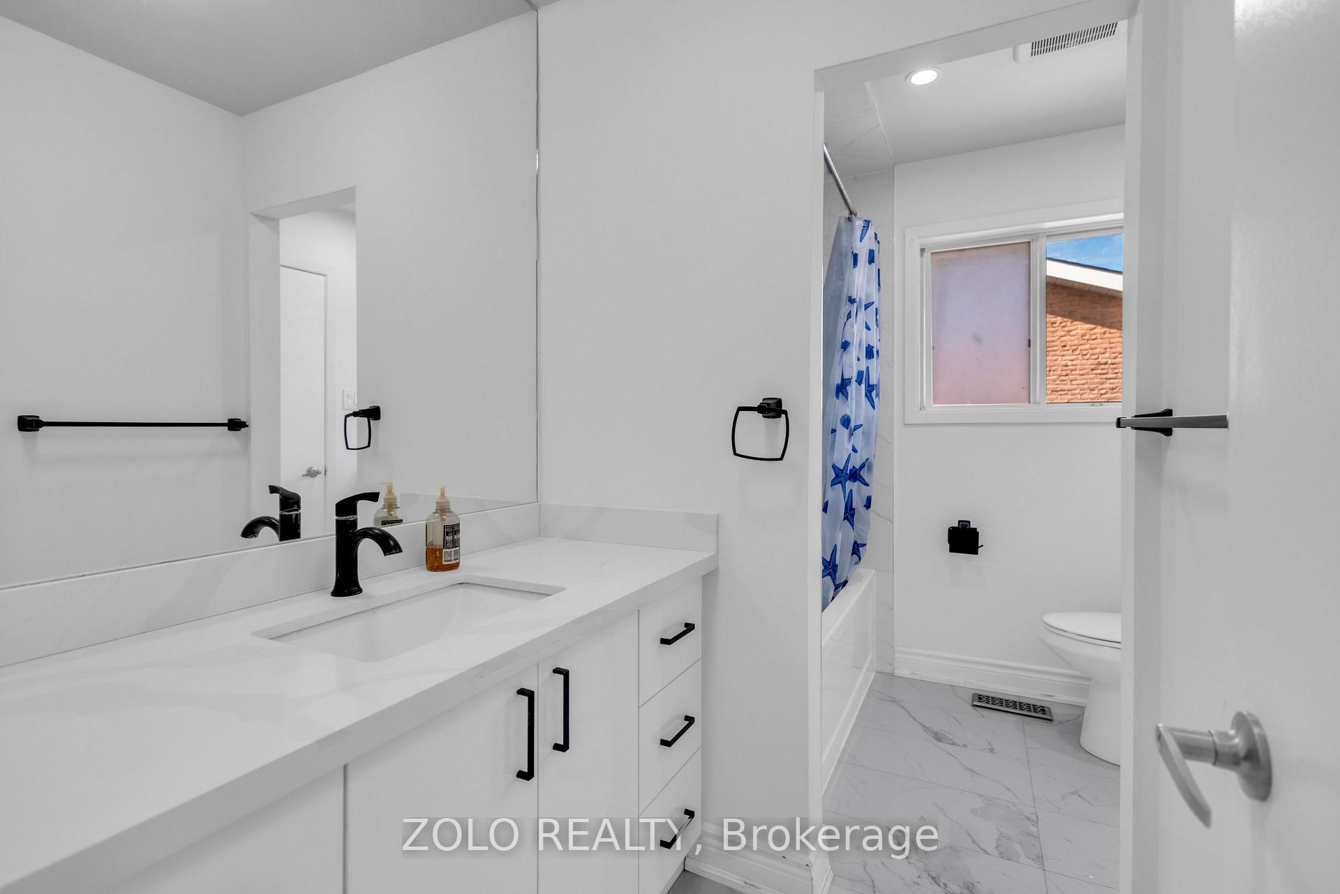 Photo 25 of 43 Davies Crescent, Barrie, Grove East — HOMEH