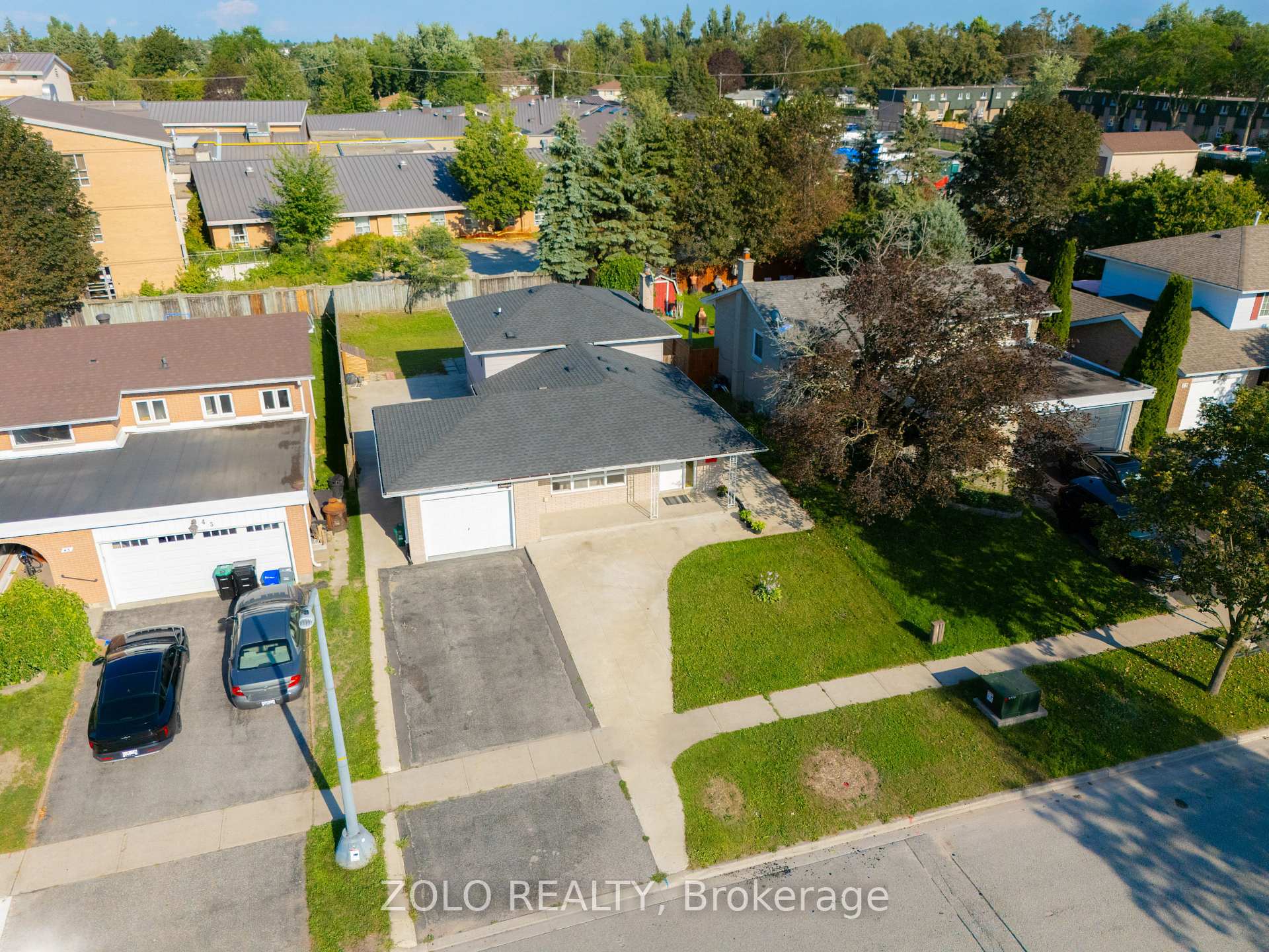 Photo 43 of 43 Davies Crescent, Barrie, Grove East — HOMEH