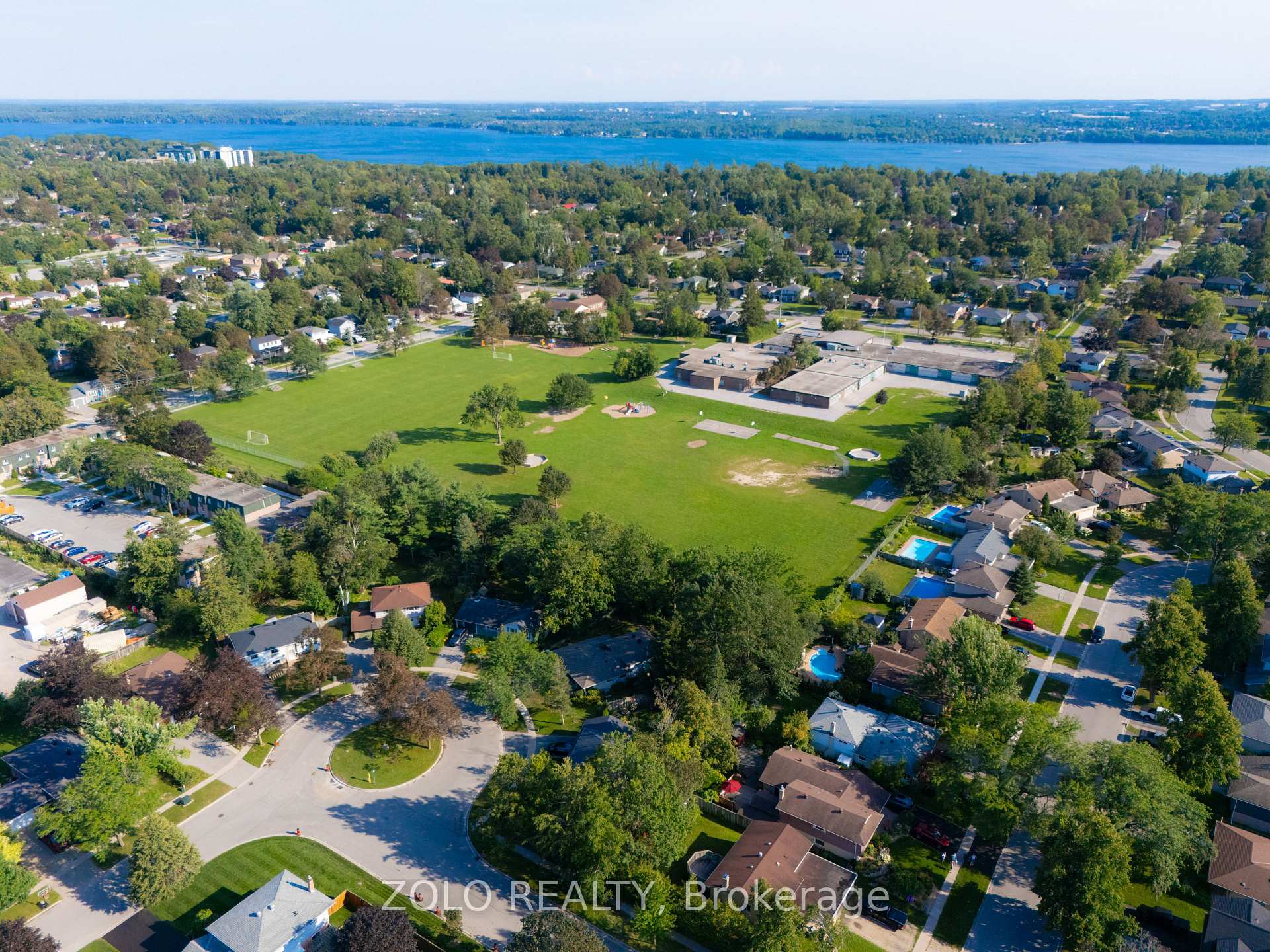 Photo 47 of 43 Davies Crescent, Barrie, Grove East — HOMEH