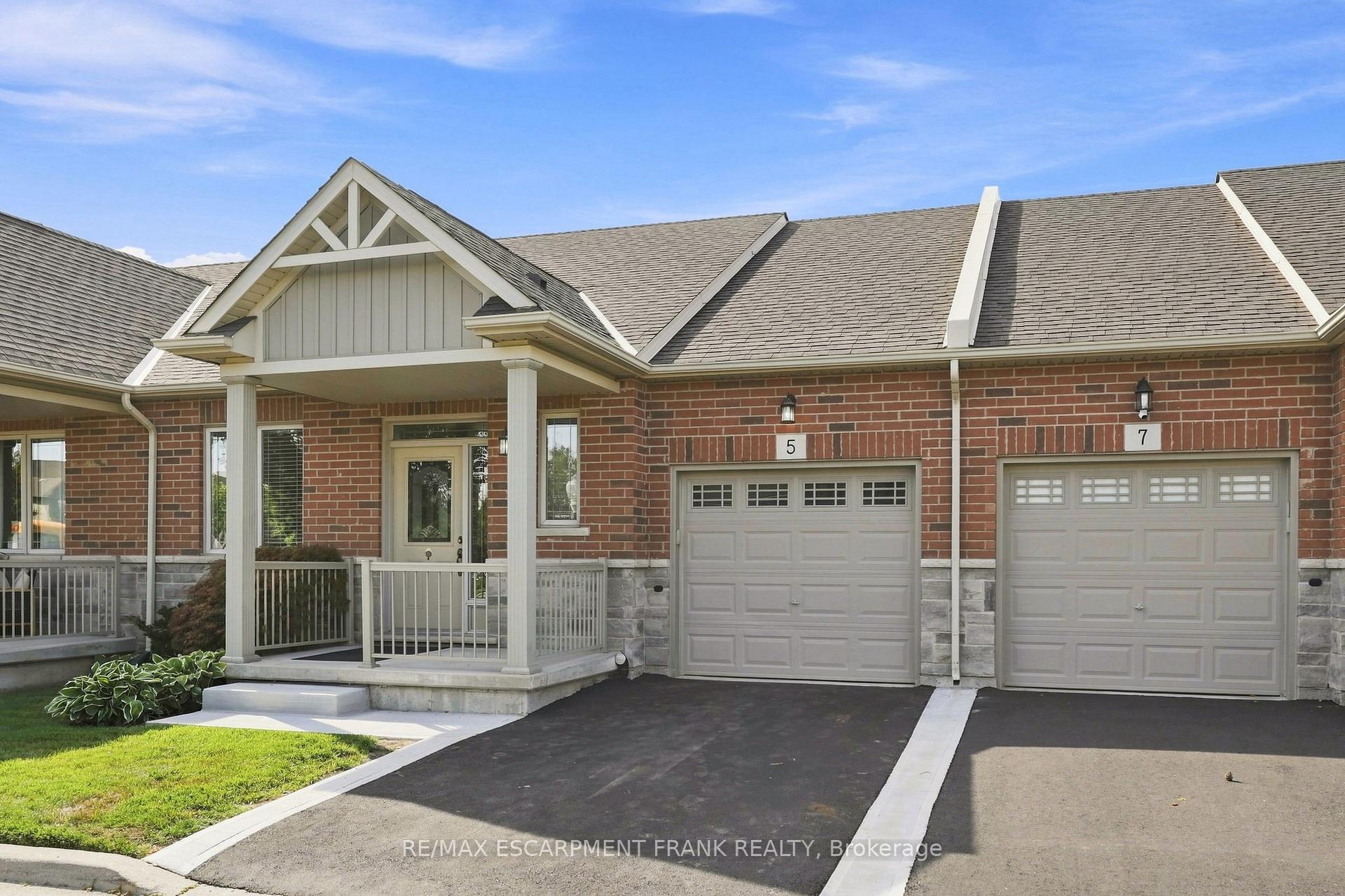 Photo 4 of 5 Murphy Lane, Hamilton, Binbrook — HOMEH