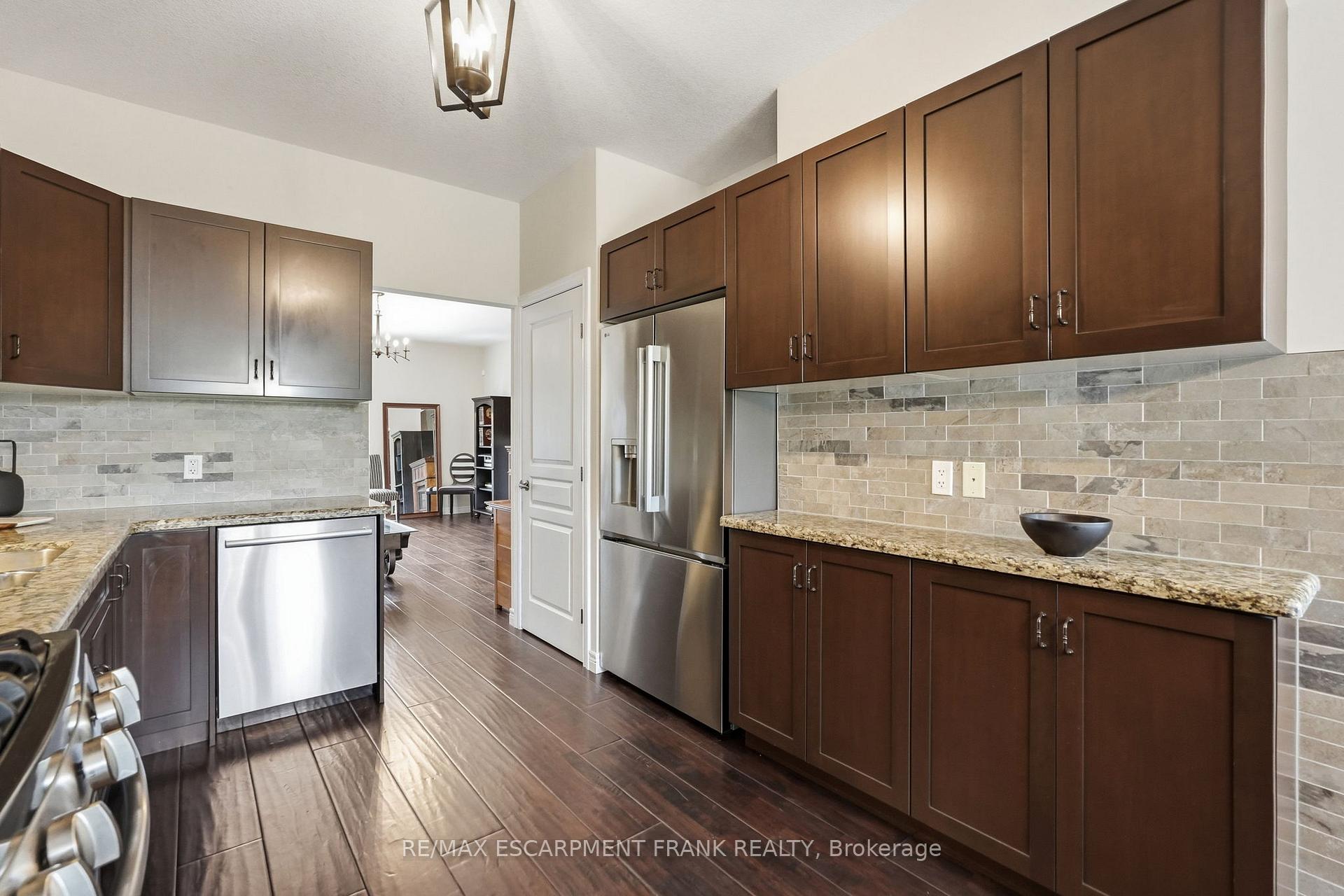 Photo 17 of 5 Murphy Lane, Hamilton, Binbrook — HOMEH