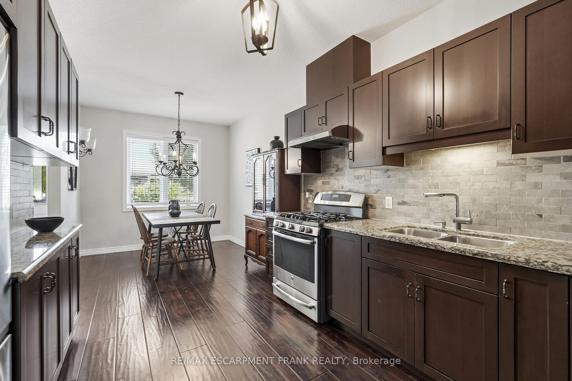 Photo 18 of 5 Murphy Lane, Hamilton, Binbrook — HOMEH