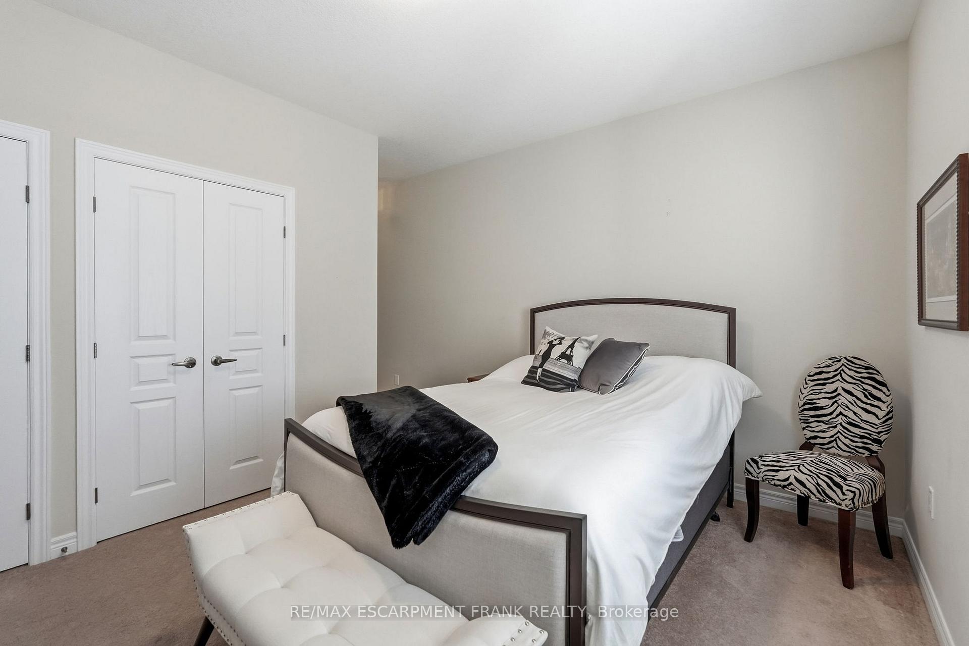 Photo 26 of 5 Murphy Lane, Hamilton, Binbrook — HOMEH