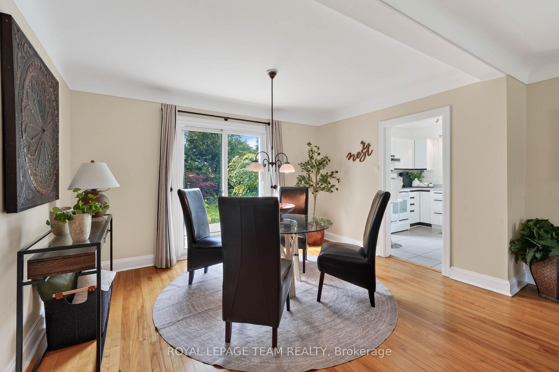 Photo 14 of 12 Lenore Place, Ottawa, Kingsview Park — HOMEH