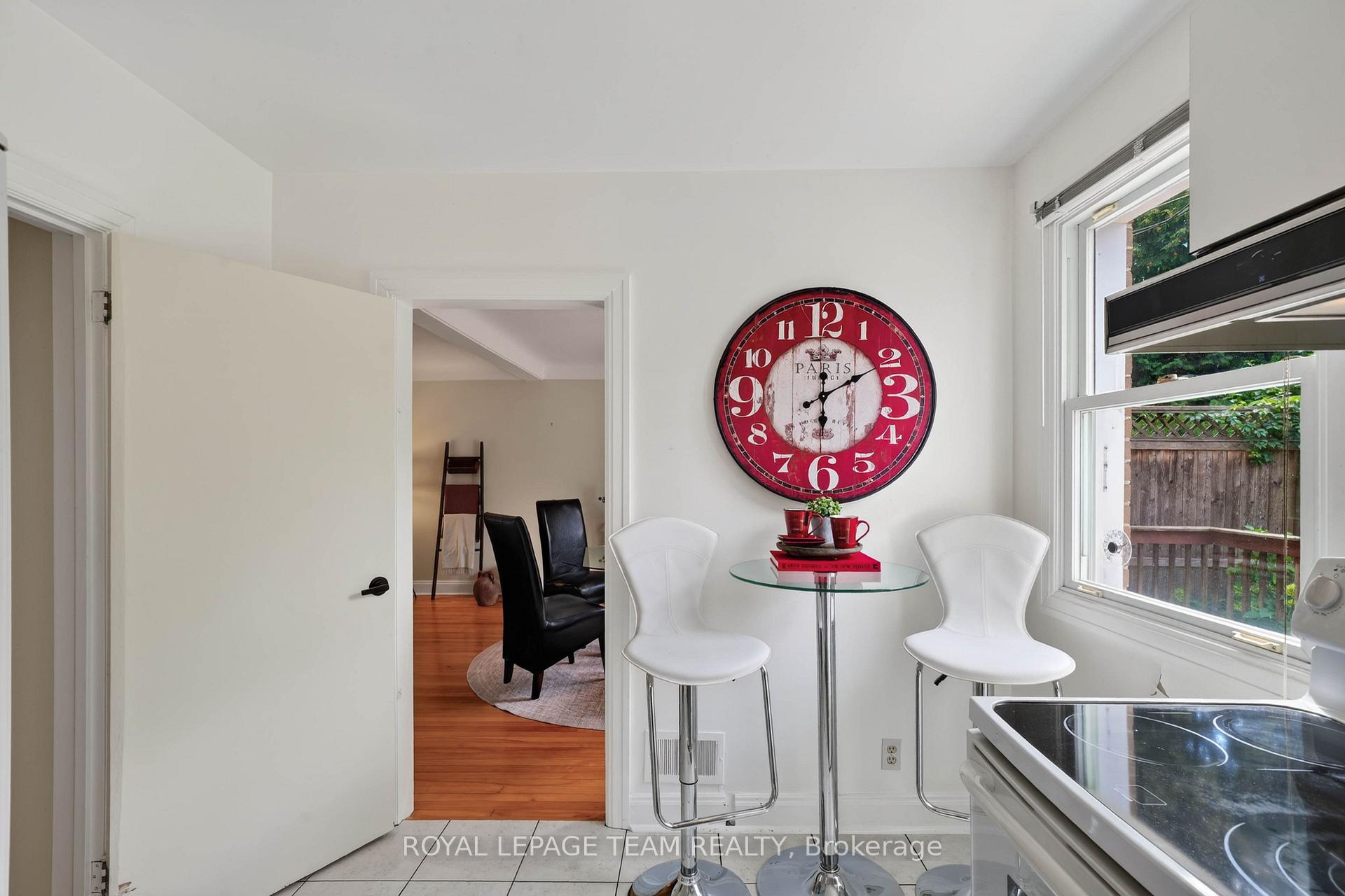 Photo 21 of 12 Lenore Place, Ottawa, Kingsview Park — HOMEH