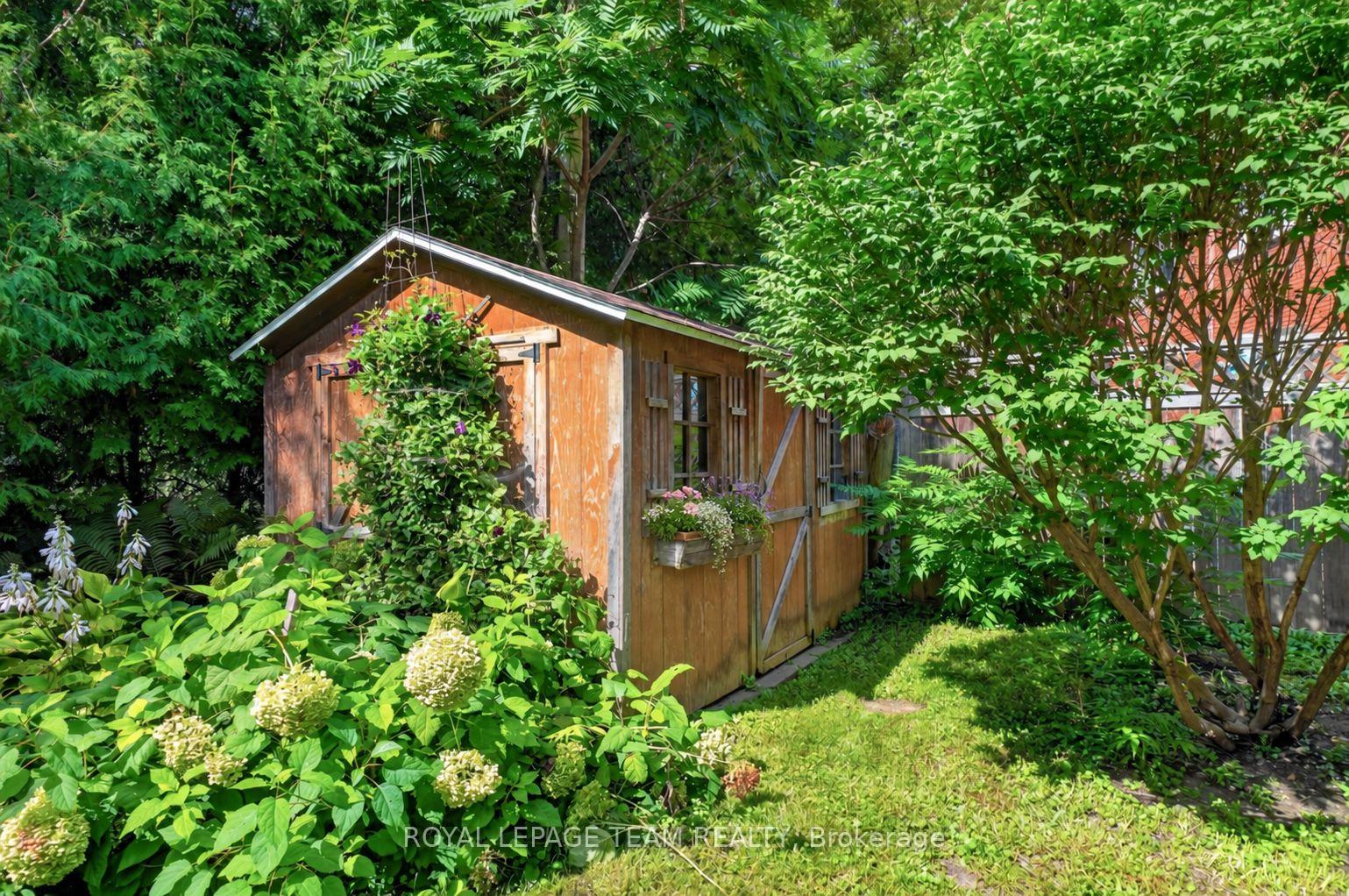Photo 33 of 12 Lenore Place, Ottawa, Kingsview Park — HOMEH