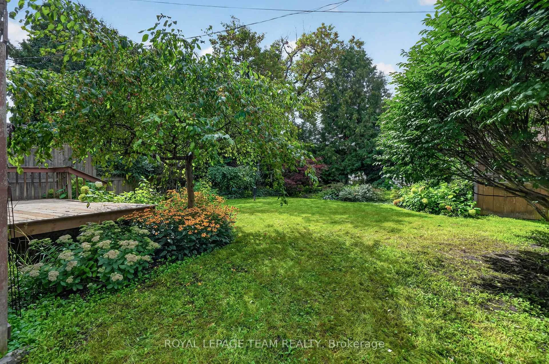 Photo 6 of 12 Lenore Place, Ottawa, Kingsview Park — HOMEH