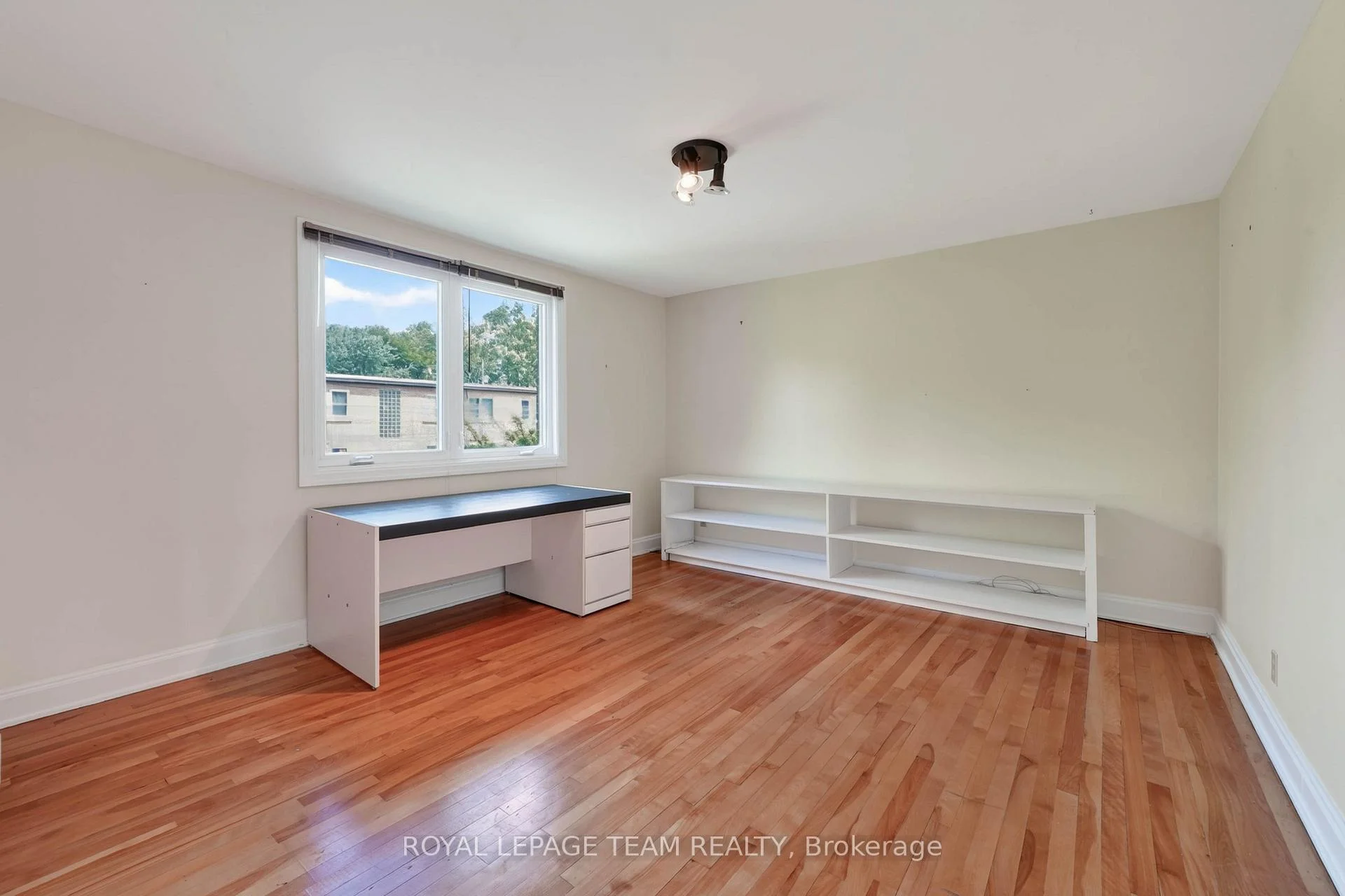 Photo 30 of 12 Lenore Place, Ottawa, Kingsview Park — HOMEH