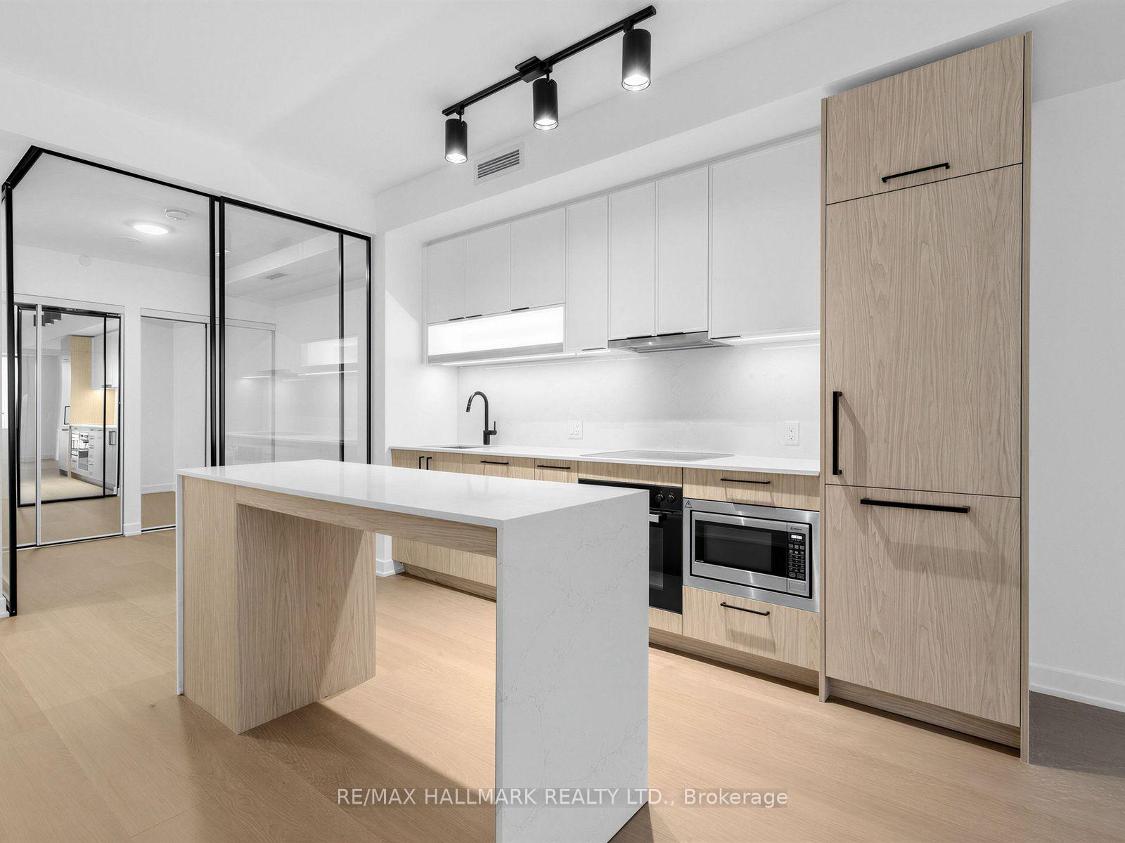 Photo 5 of Unit 528, 91 Montclair Avenue, Toronto, Forest Hill South — HOMEH