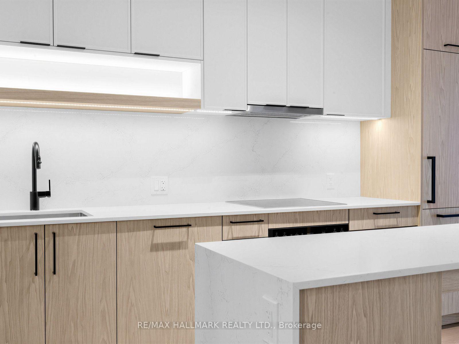 Photo 9 of Unit 528, 91 Montclair Avenue, Toronto, Forest Hill South — HOMEH