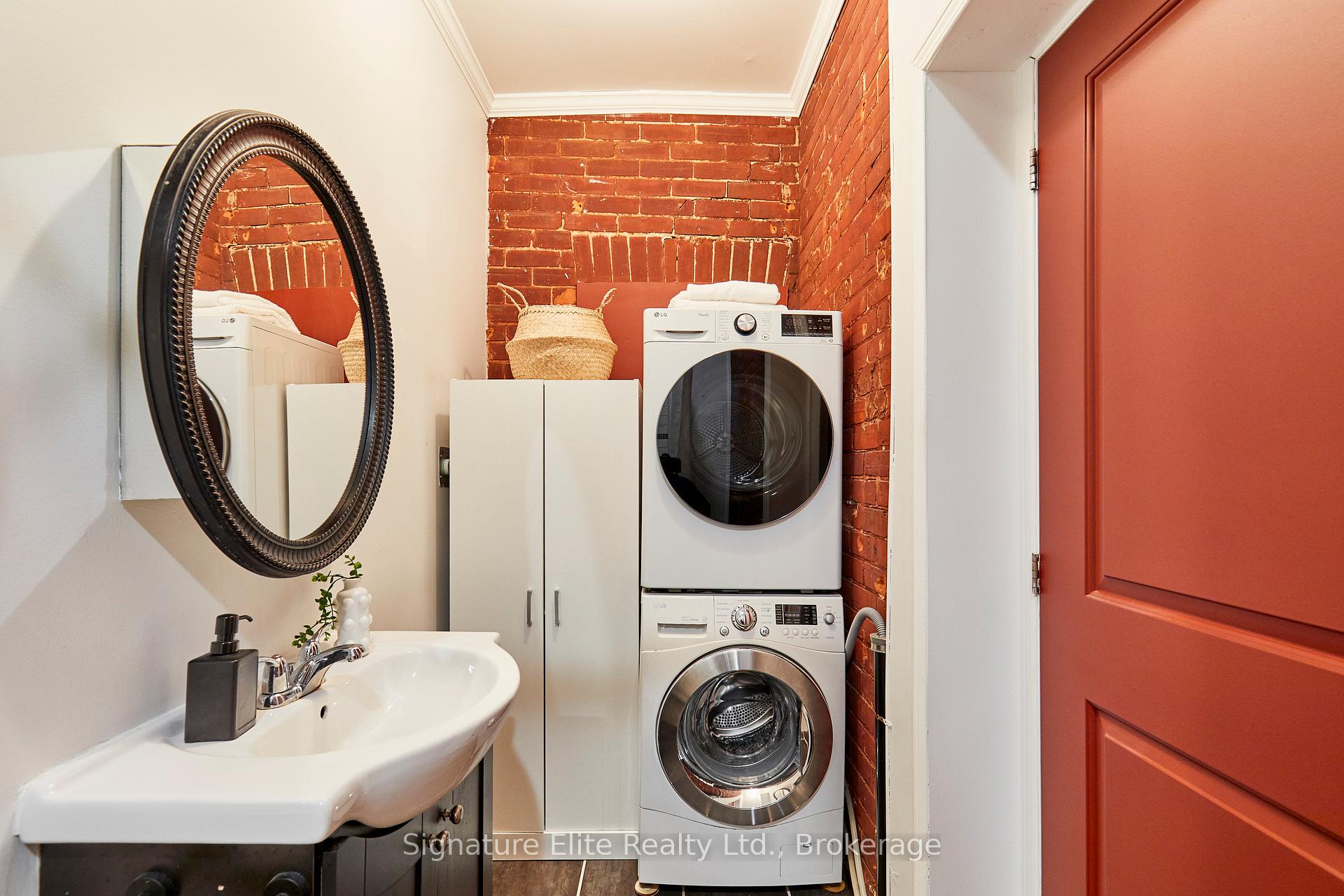 Photo 16 of 340 Pacific Avenue, Toronto, Junction Area — HOMEH