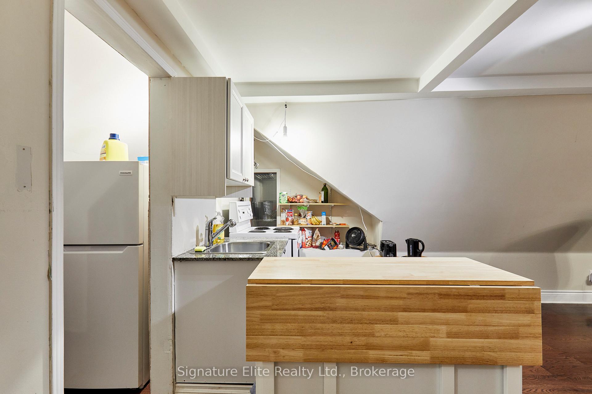 Photo 37 of 340 Pacific Avenue, Toronto, Junction Area — HOMEH
