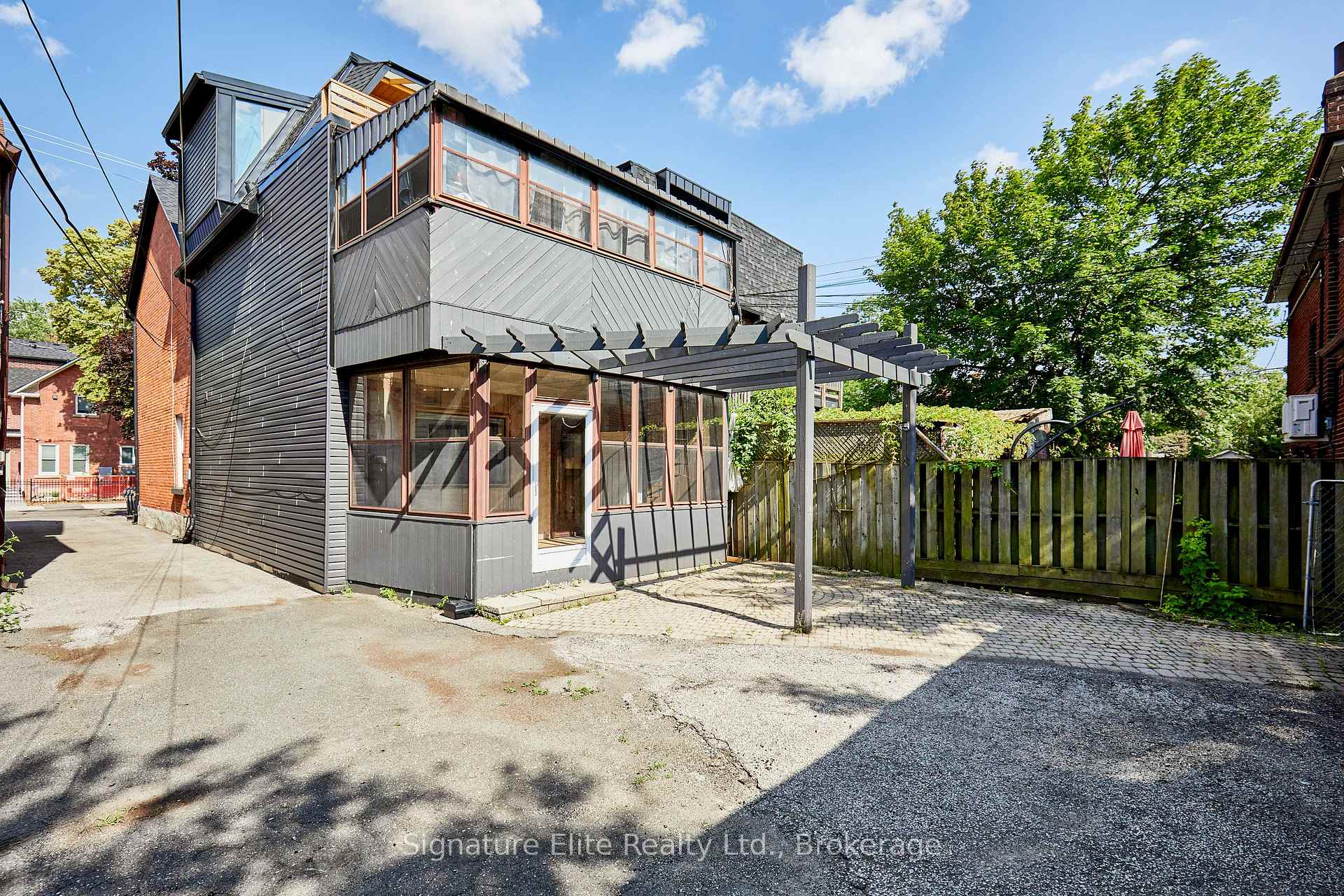 Photo 40 of 340 Pacific Avenue, Toronto, Junction Area — HOMEH