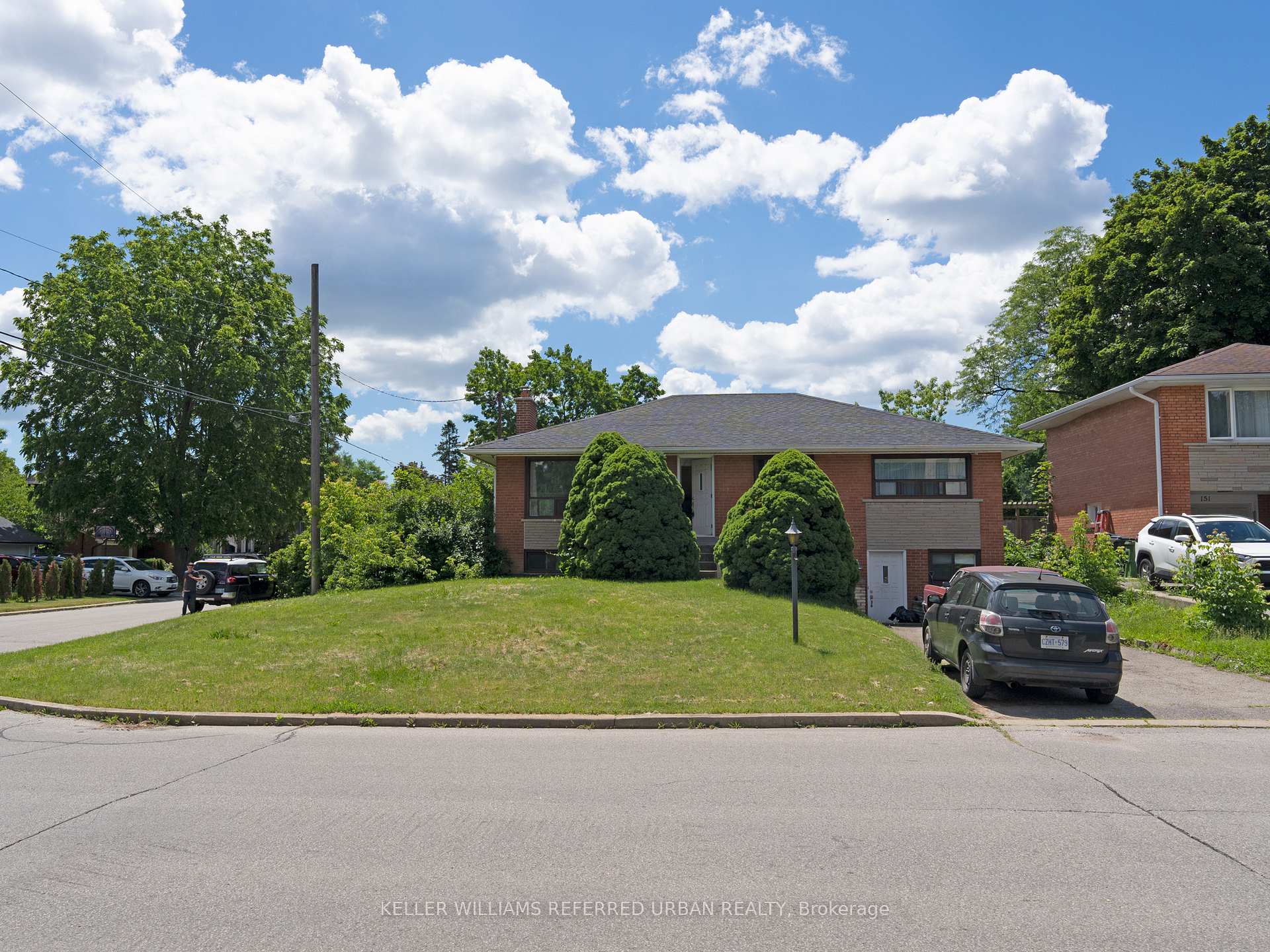Photo 1 of 153 Newton Drive, North York, Newtonbrook East — HOMEH