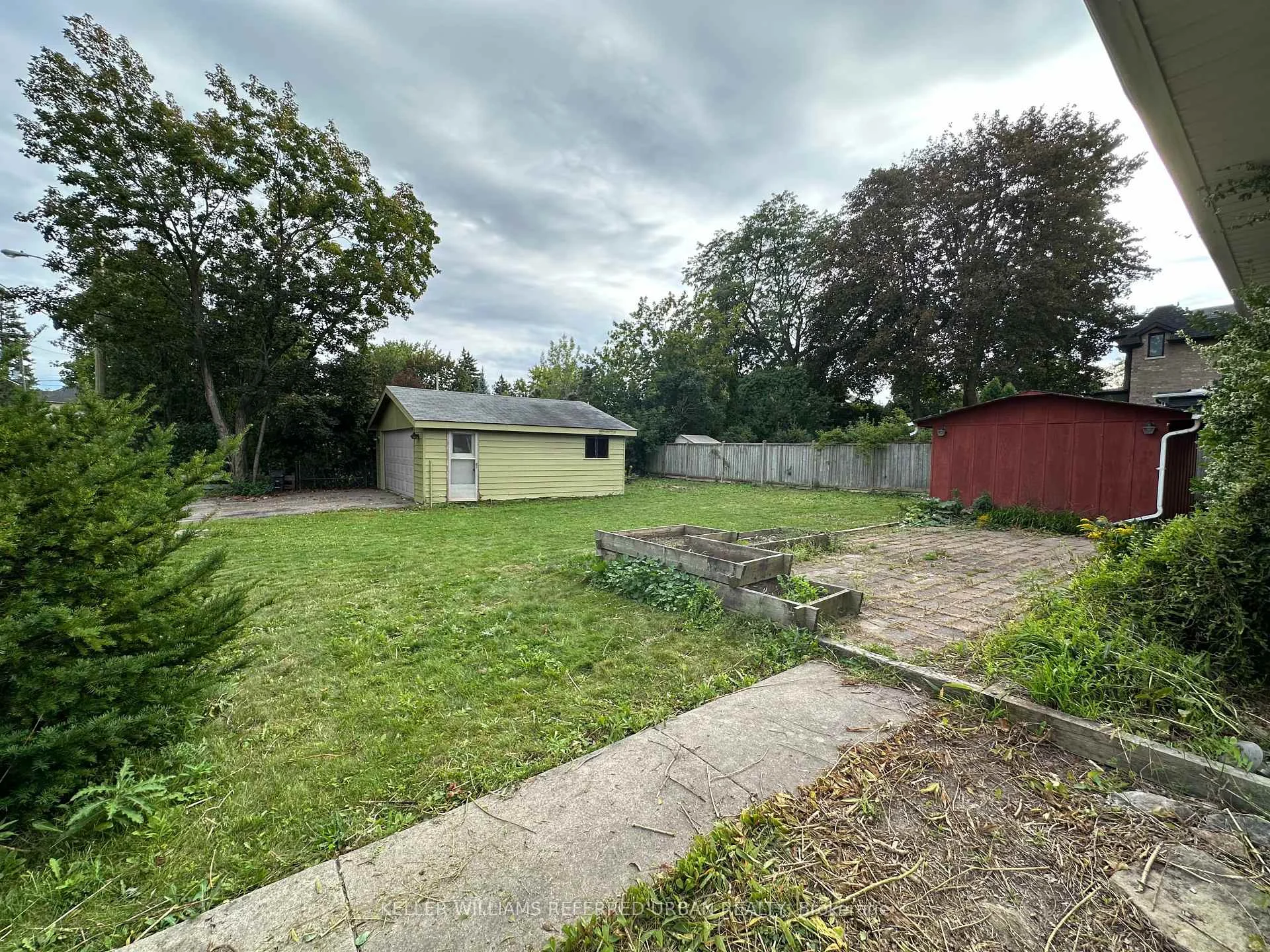 Photo 7 of 153 Newton Drive, North York, Newtonbrook East — HOMEH