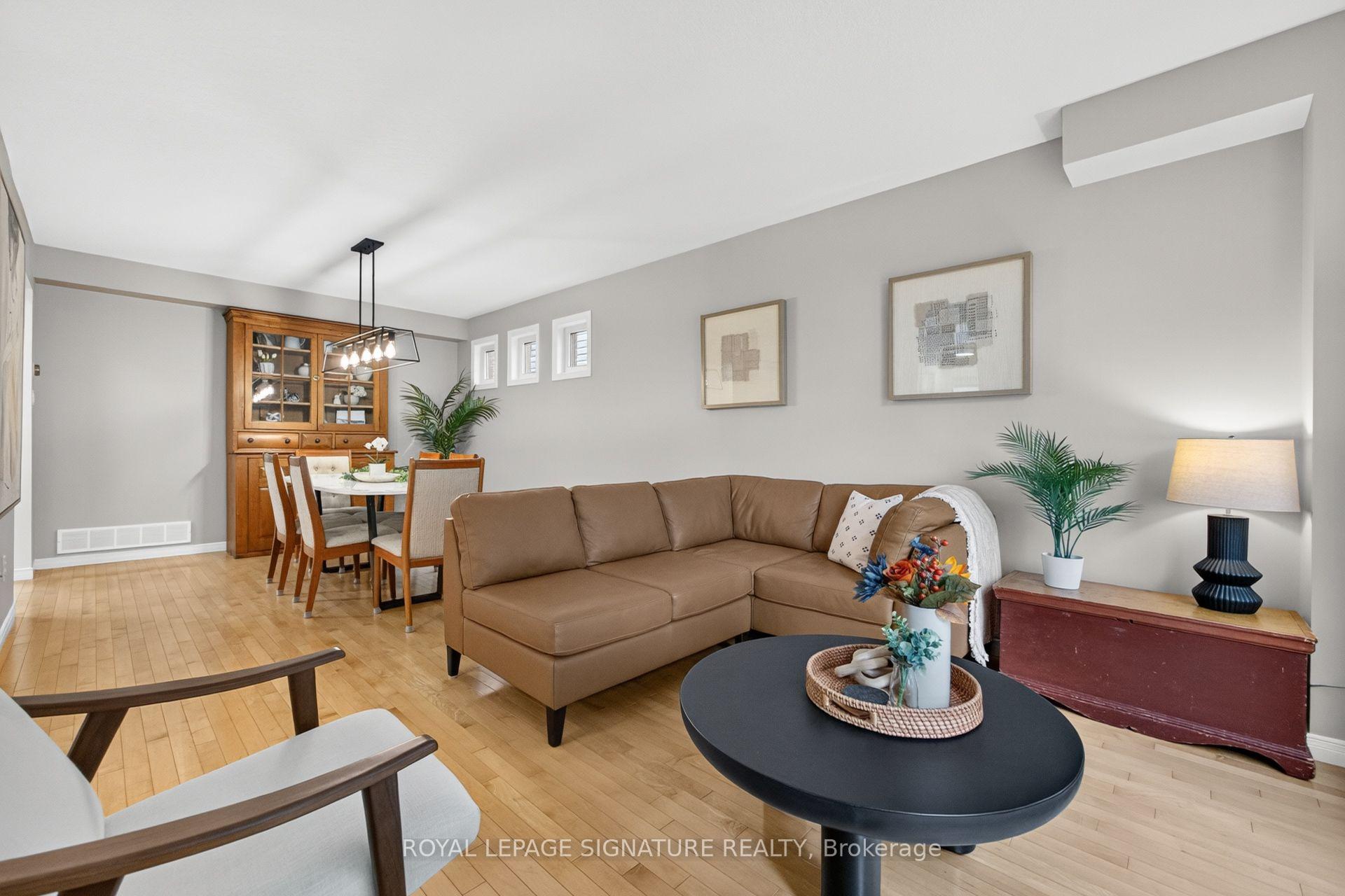 Photo 22 of 16 Pine Ridge Drive, Guelph, Pineridge/Westminster Woods — HOMEH