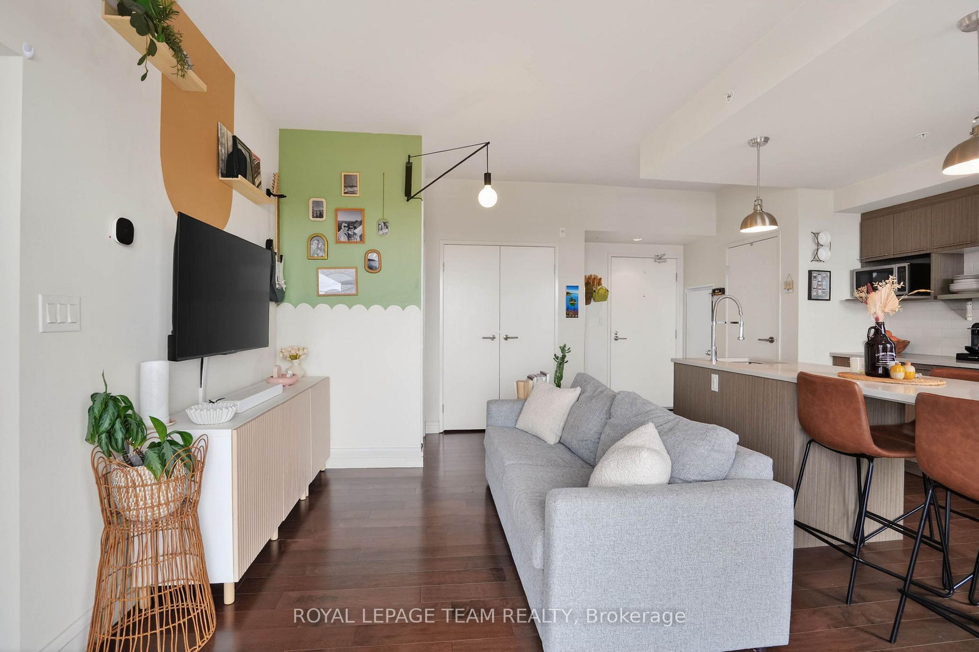 Photo 13 of Unit 808, 555 Anand Private, Ottawa, Riverside Park South — HOMEH