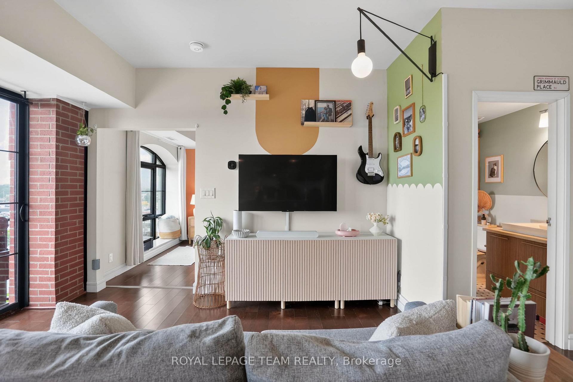 Photo 15 of Unit 808, 555 Anand Private, Ottawa, Riverside Park South — HOMEH