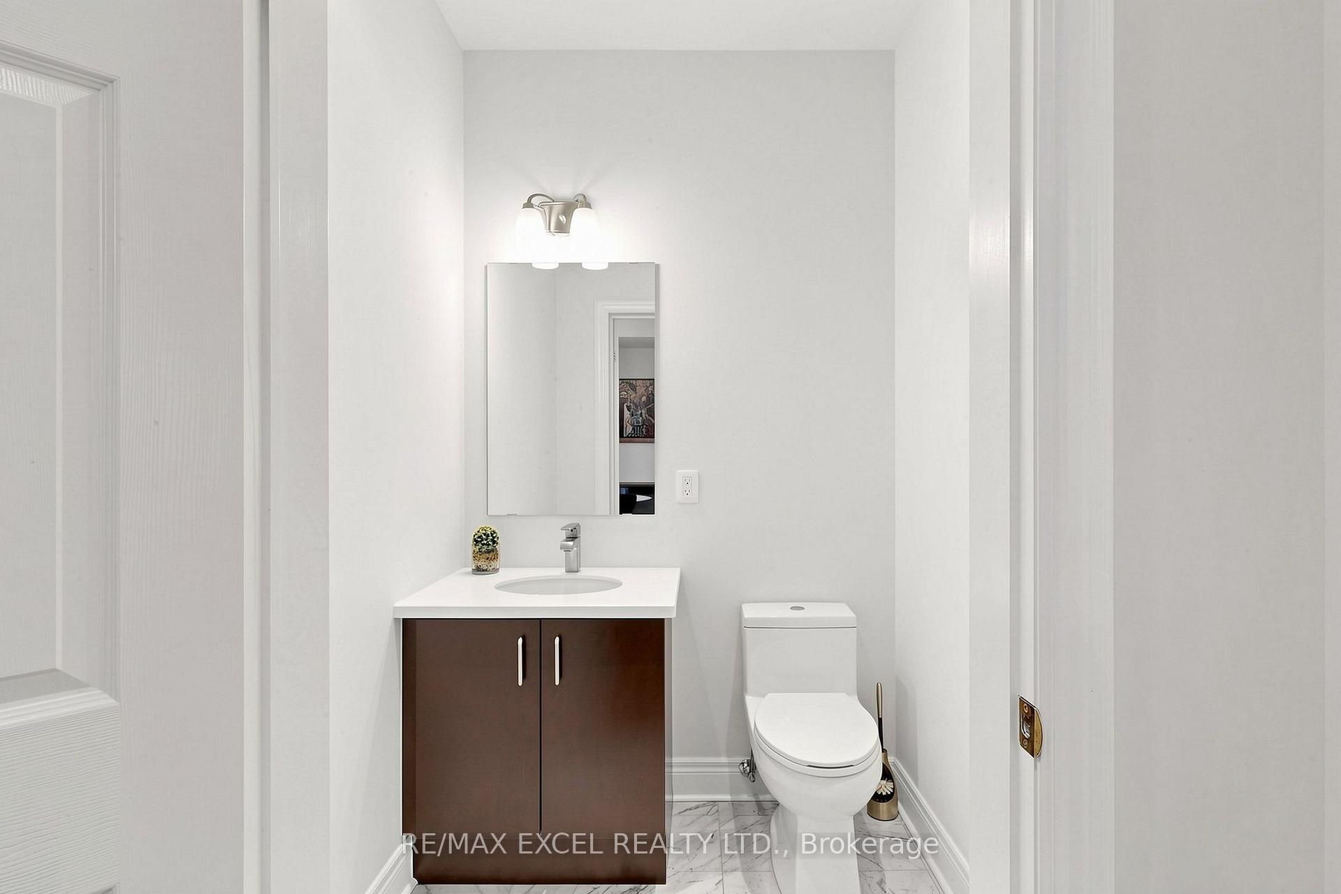 Photo 16 of 25 Lord Durham Road, Markham, Unionville — HOMEH