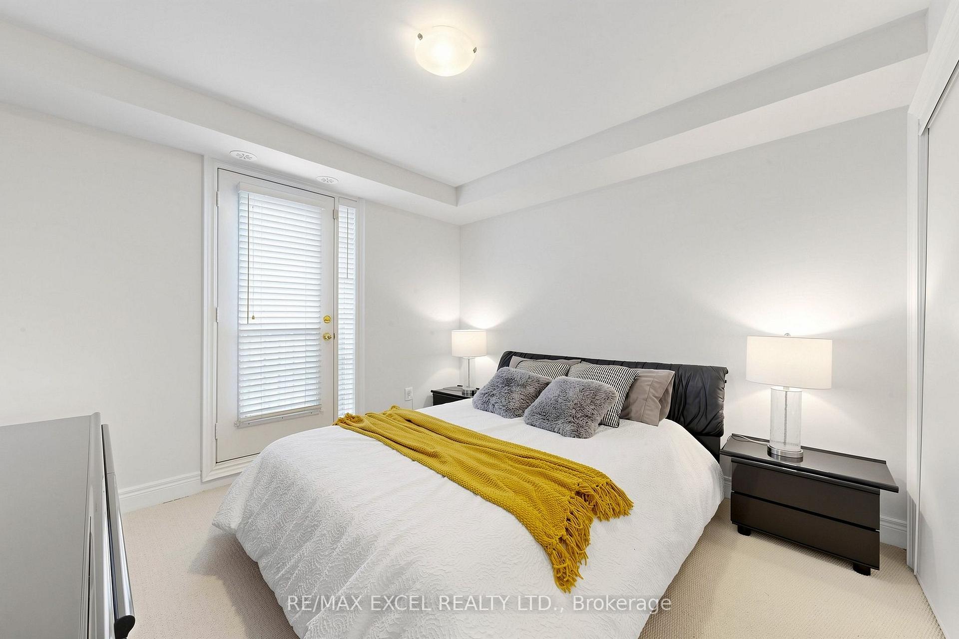 Photo 24 of 25 Lord Durham Road, Markham, Unionville — HOMEH