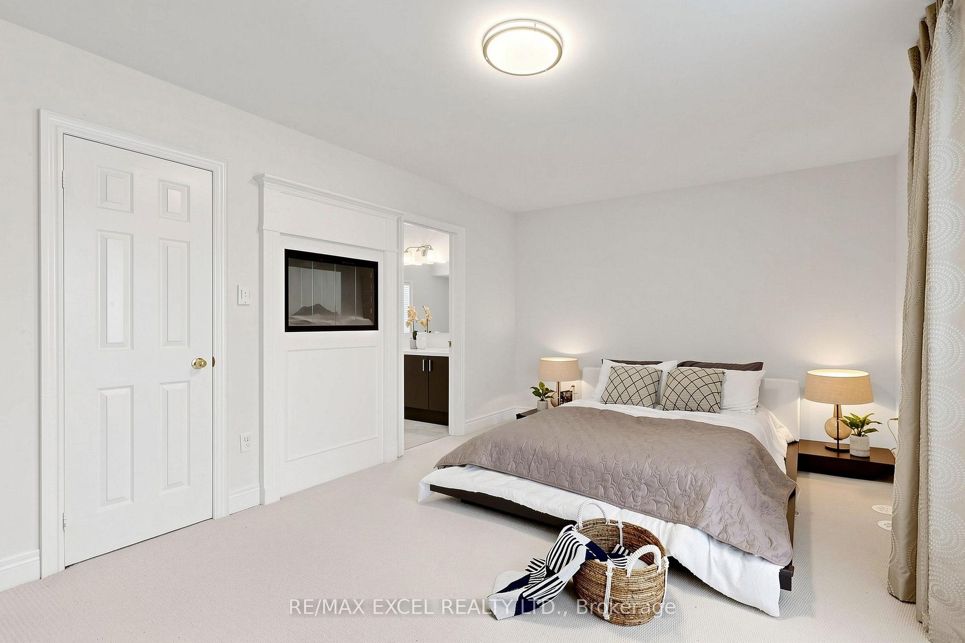 Photo 34 of 25 Lord Durham Road, Markham, Unionville — HOMEH