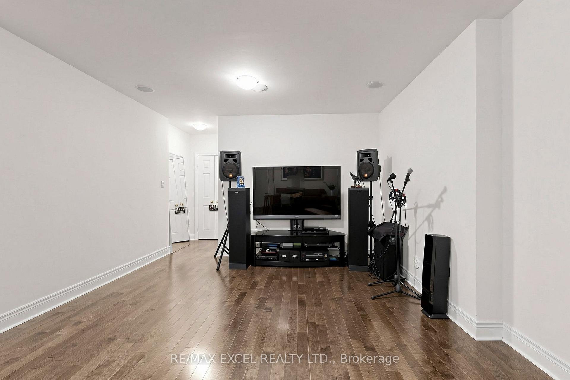 Photo 45 of 25 Lord Durham Road, Markham, Unionville — HOMEH
