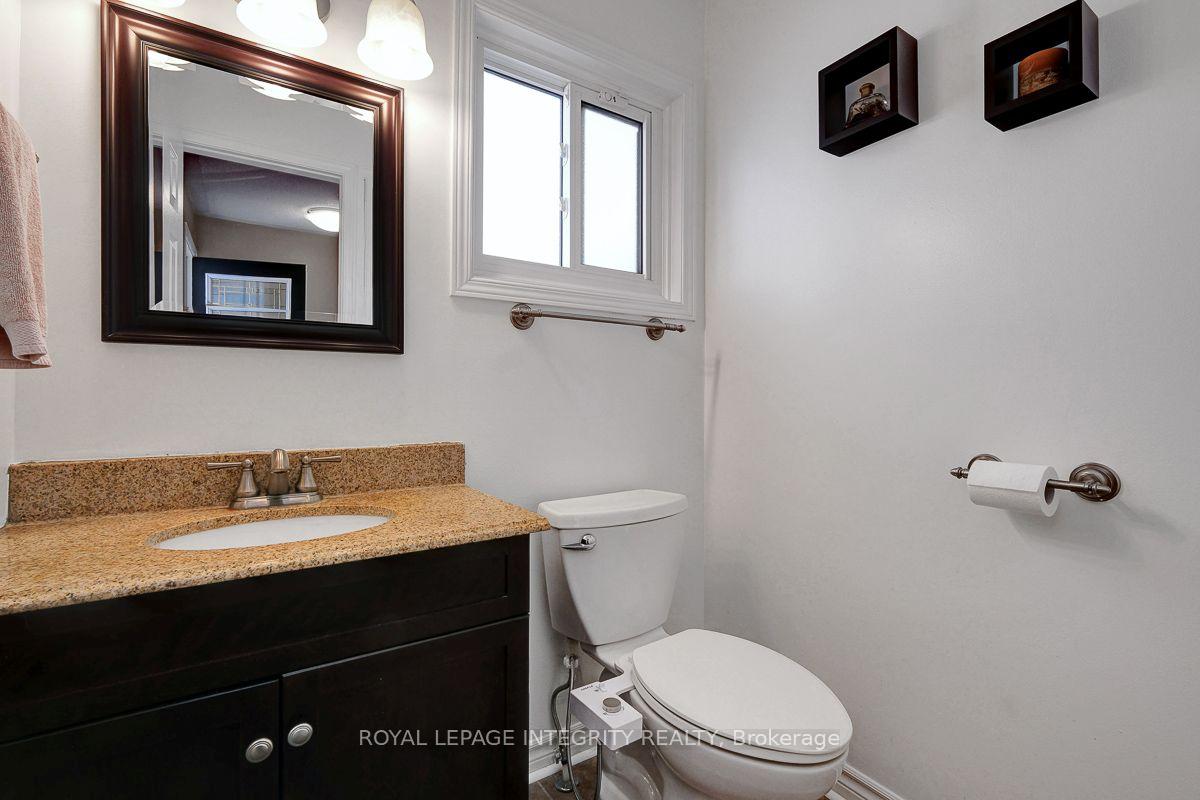 Photo 22 of 390 Oaklawn Crescent, Ottawa, Fallingbrook/Gardenway South — HOMEH