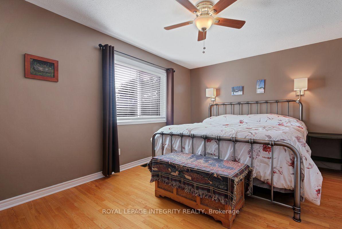 Photo 25 of 390 Oaklawn Crescent, Ottawa, Fallingbrook/Gardenway South — HOMEH
