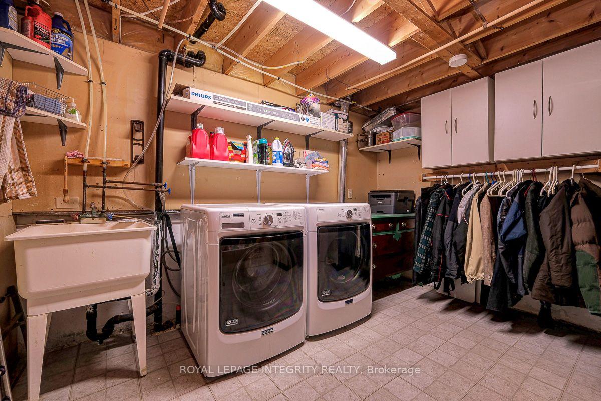 Photo 37 of 390 Oaklawn Crescent, Ottawa, Fallingbrook/Gardenway South — HOMEH