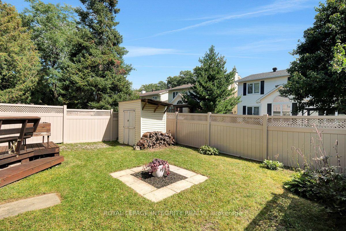 Photo 45 of 390 Oaklawn Crescent, Ottawa, Fallingbrook/Gardenway South — HOMEH