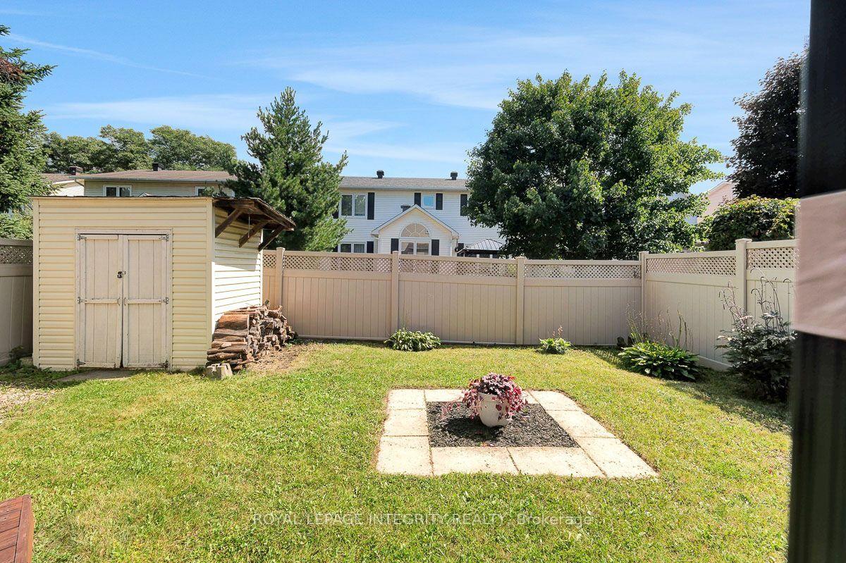Photo 46 of 390 Oaklawn Crescent, Ottawa, Fallingbrook/Gardenway South — HOMEH