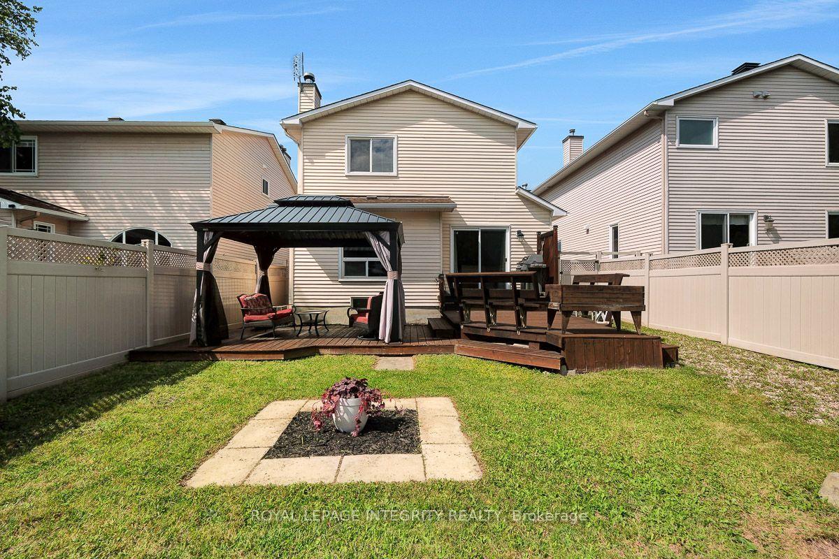 Photo 47 of 390 Oaklawn Crescent, Ottawa, Fallingbrook/Gardenway South — HOMEH