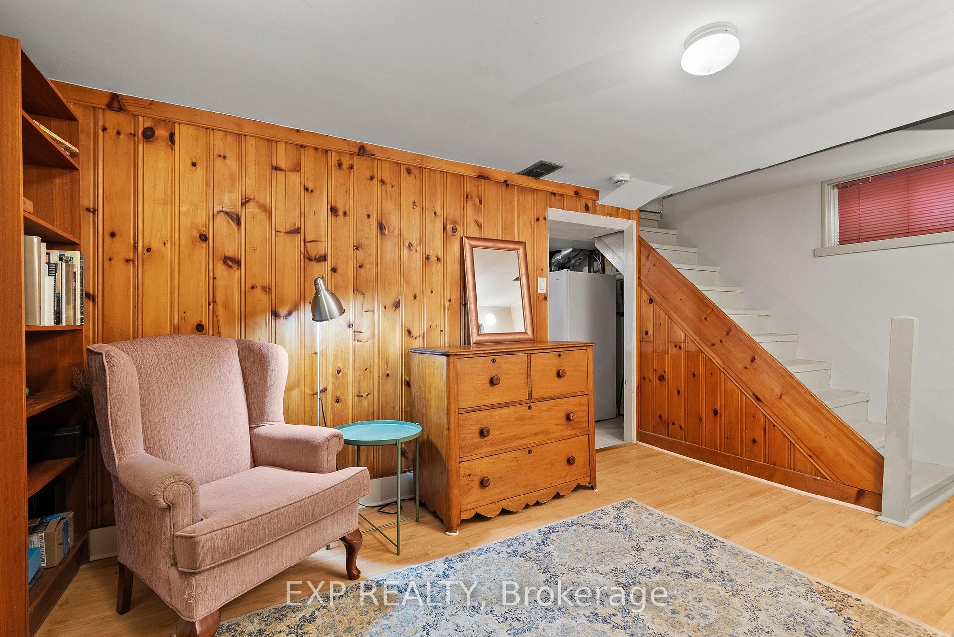 Photo 32 of 579 Broadview Avenue, Ottawa, McKellar/Highland — HOMEH