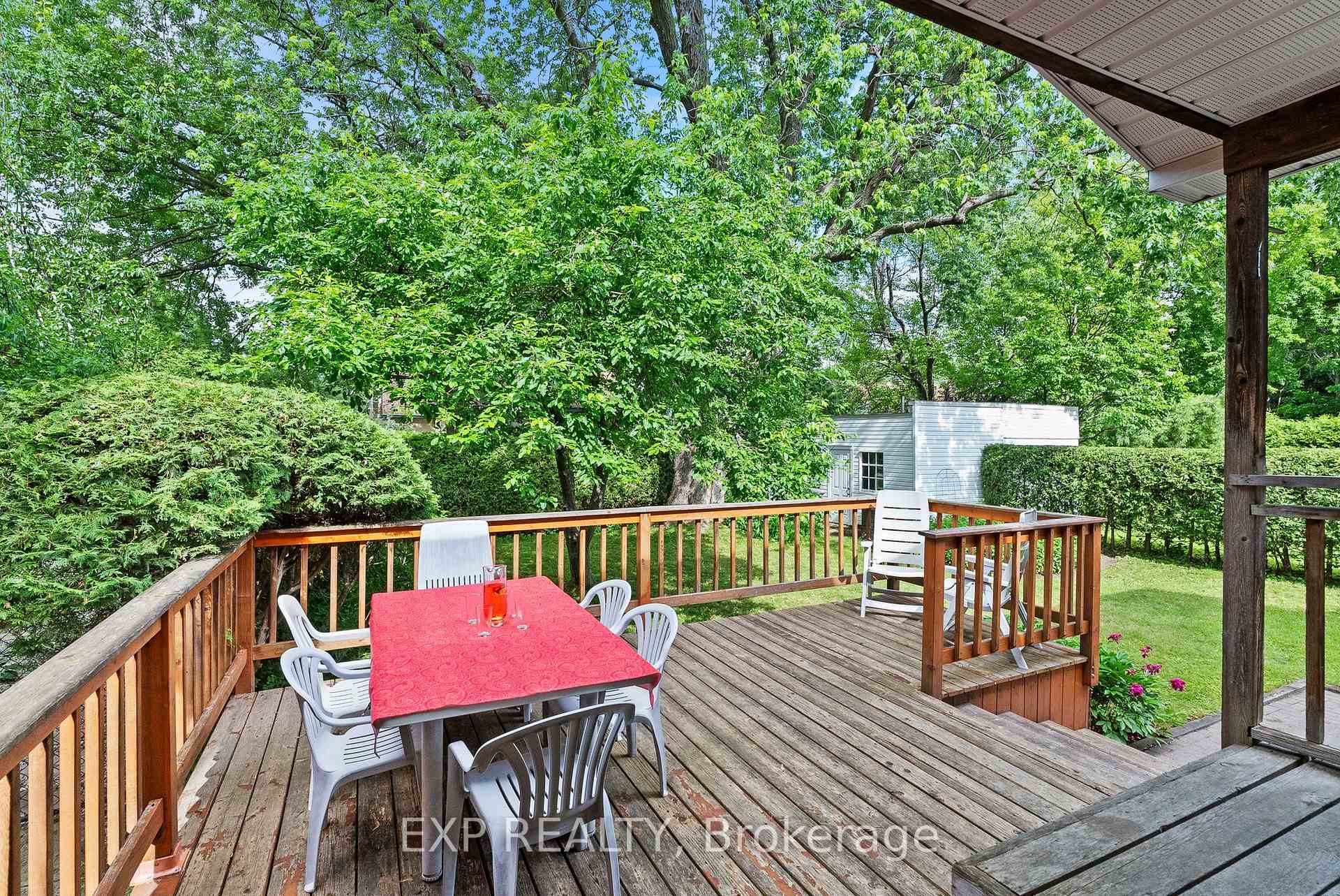 Photo 37 of 579 Broadview Avenue, Ottawa, McKellar/Highland — HOMEH