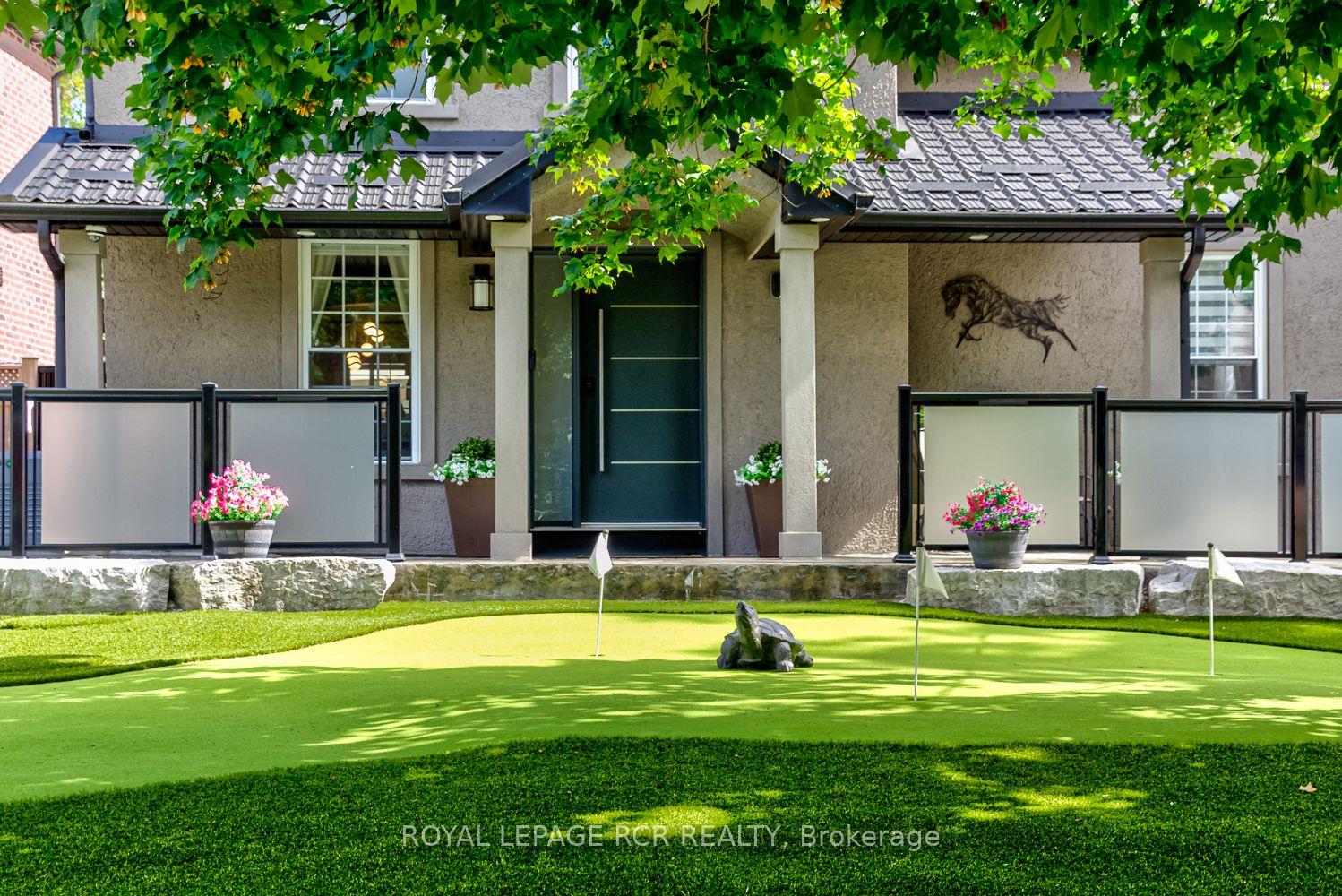 Photo 2 of 19 Birch Avenue, Caledon, Palgrave — HOMEH