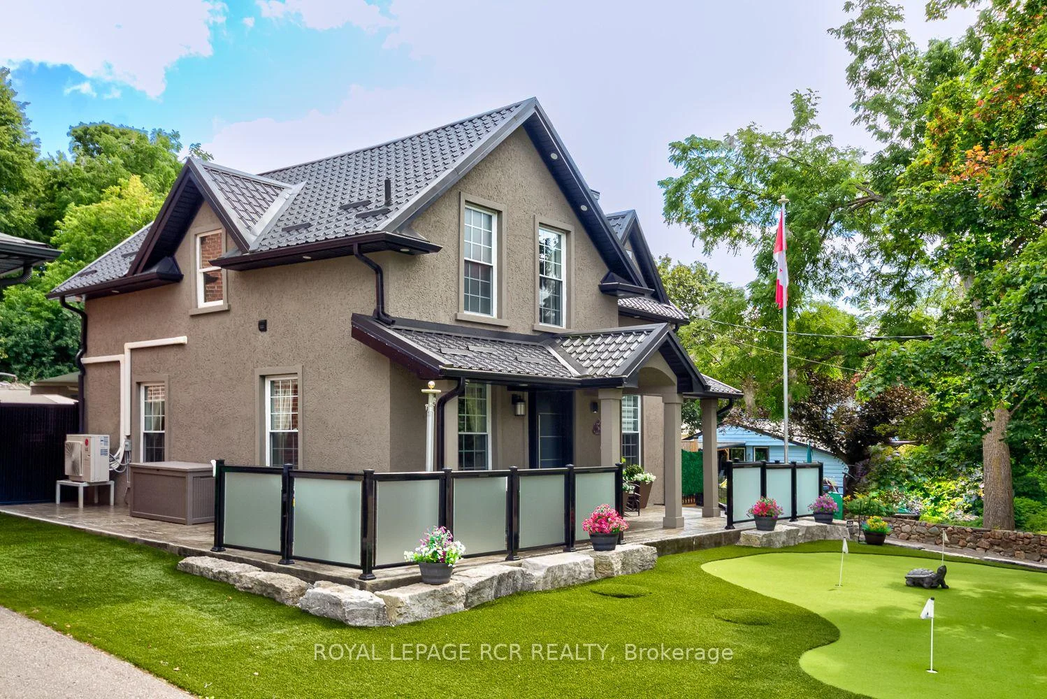 Photo 3 of 19 Birch Avenue, Caledon, Palgrave — HOMEH