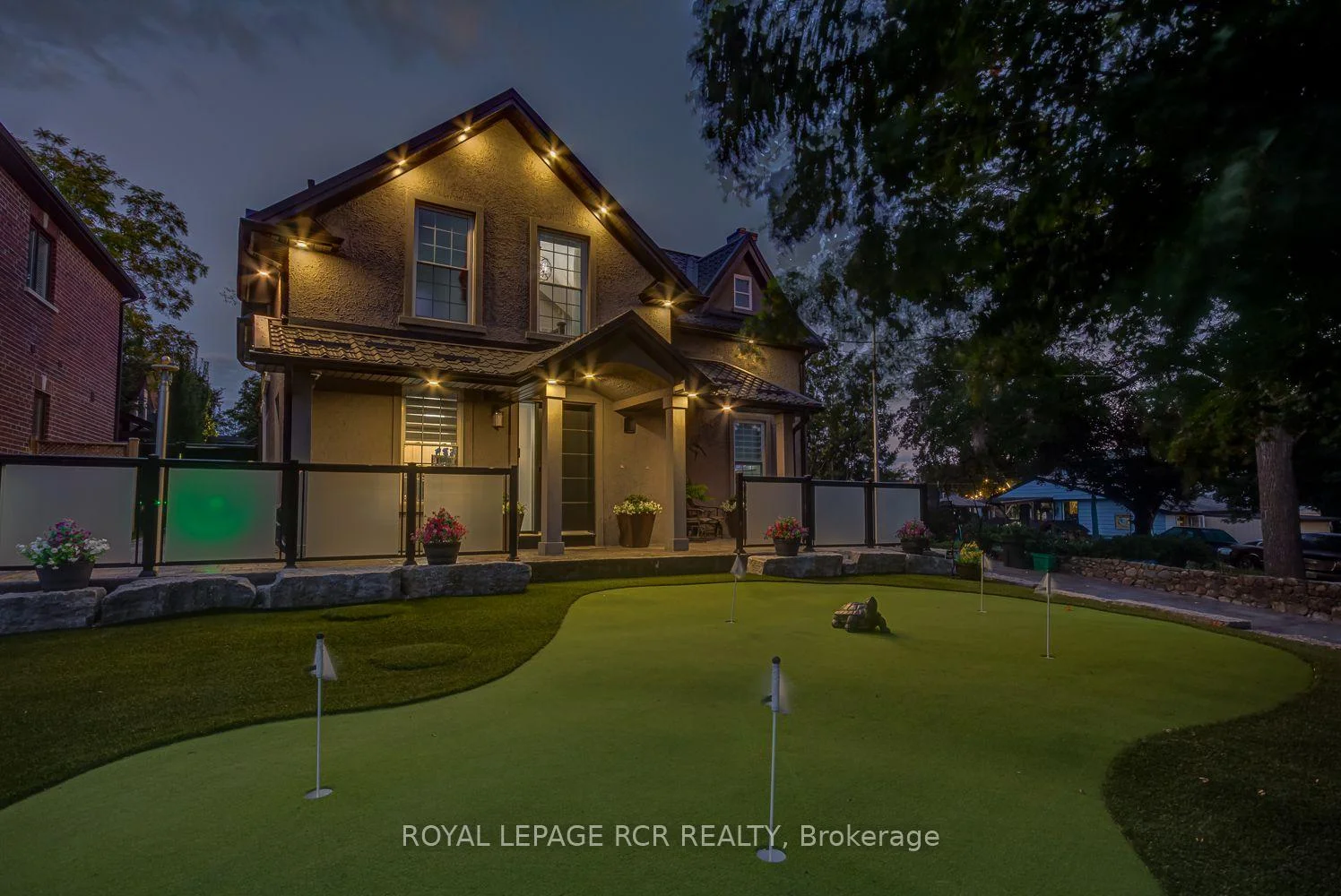 Photo 8 of 19 Birch Avenue, Caledon, Palgrave — HOMEH