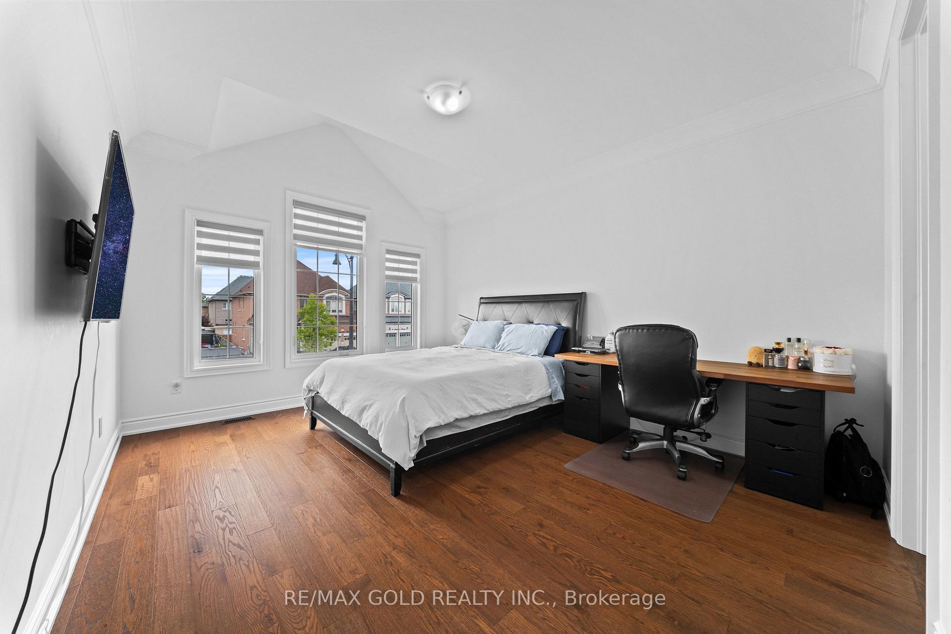Photo 29 of 5 Anatolia Street, Brampton, Toronto Gore Rural Estate — HOMEH