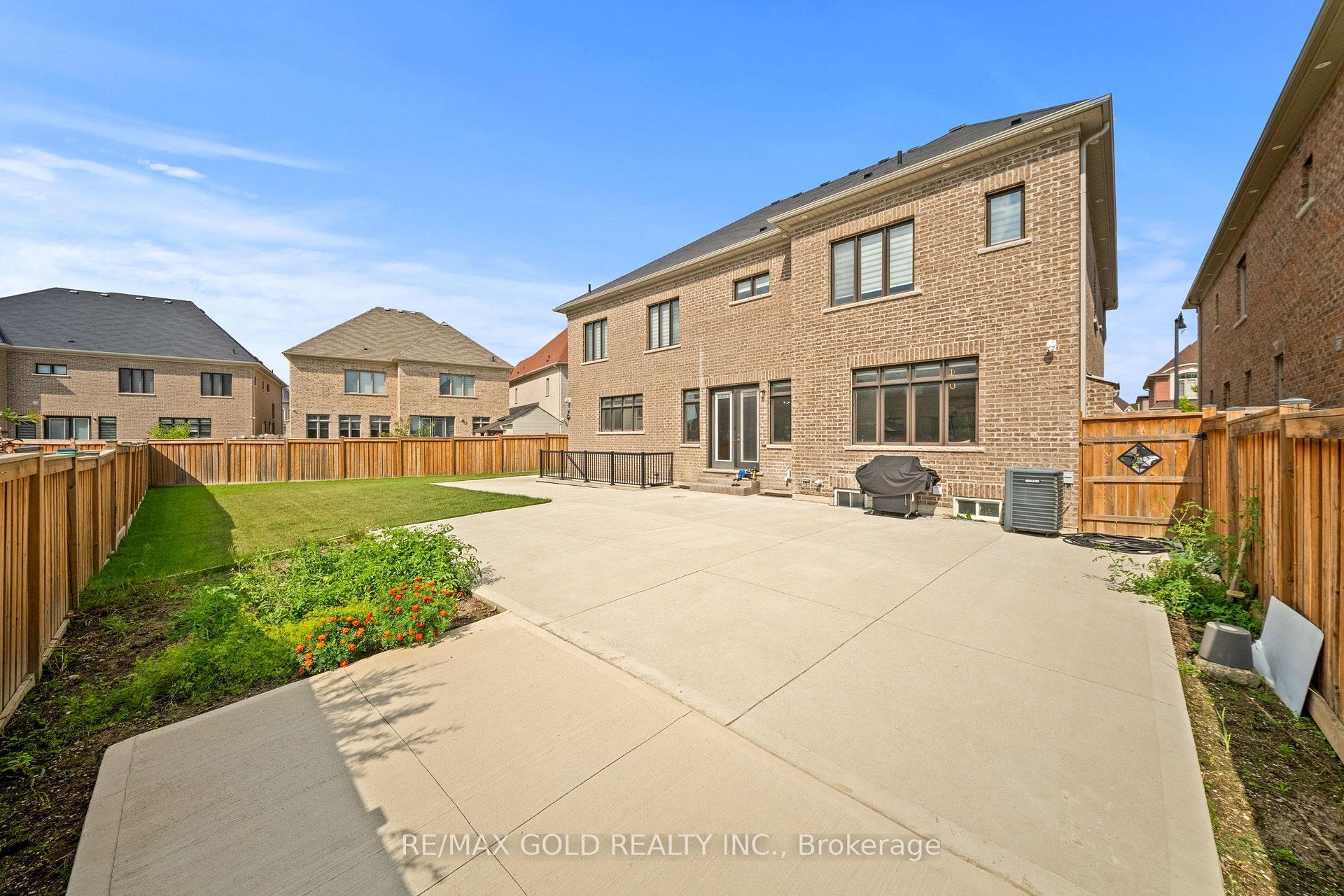 Photo 50 of 5 Anatolia Street, Brampton, Toronto Gore Rural Estate — HOMEH
