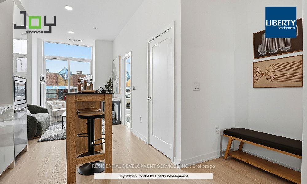 Photo 6 of Unit B-103, 9751 Markham Road, Markham, Greensborough — HOMEH