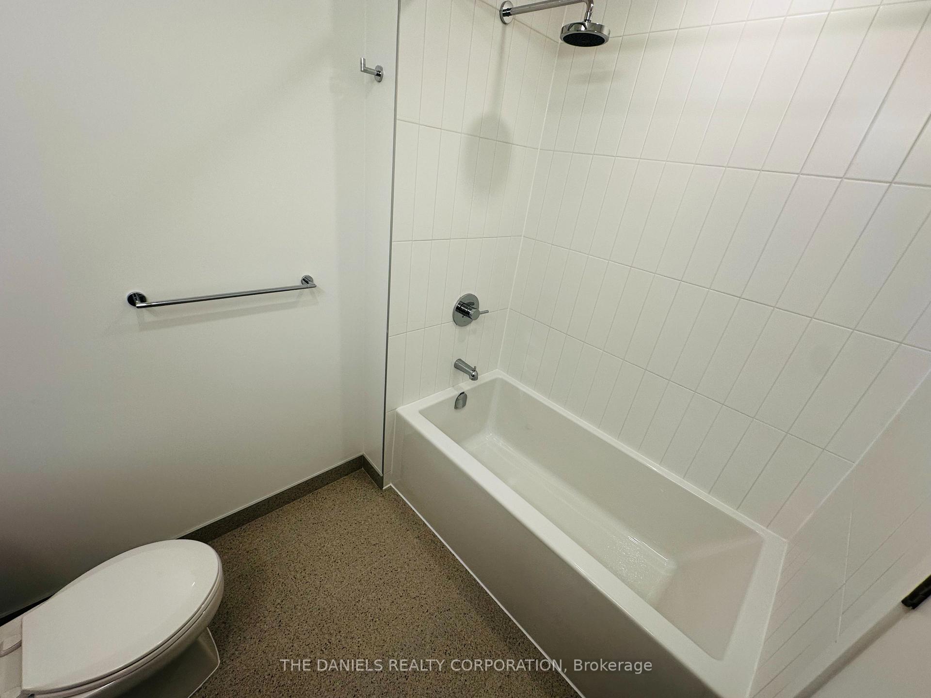 Photo 8 of Unit 1610, 10 Oak Street, Toronto, Regent Park — HOMEH
