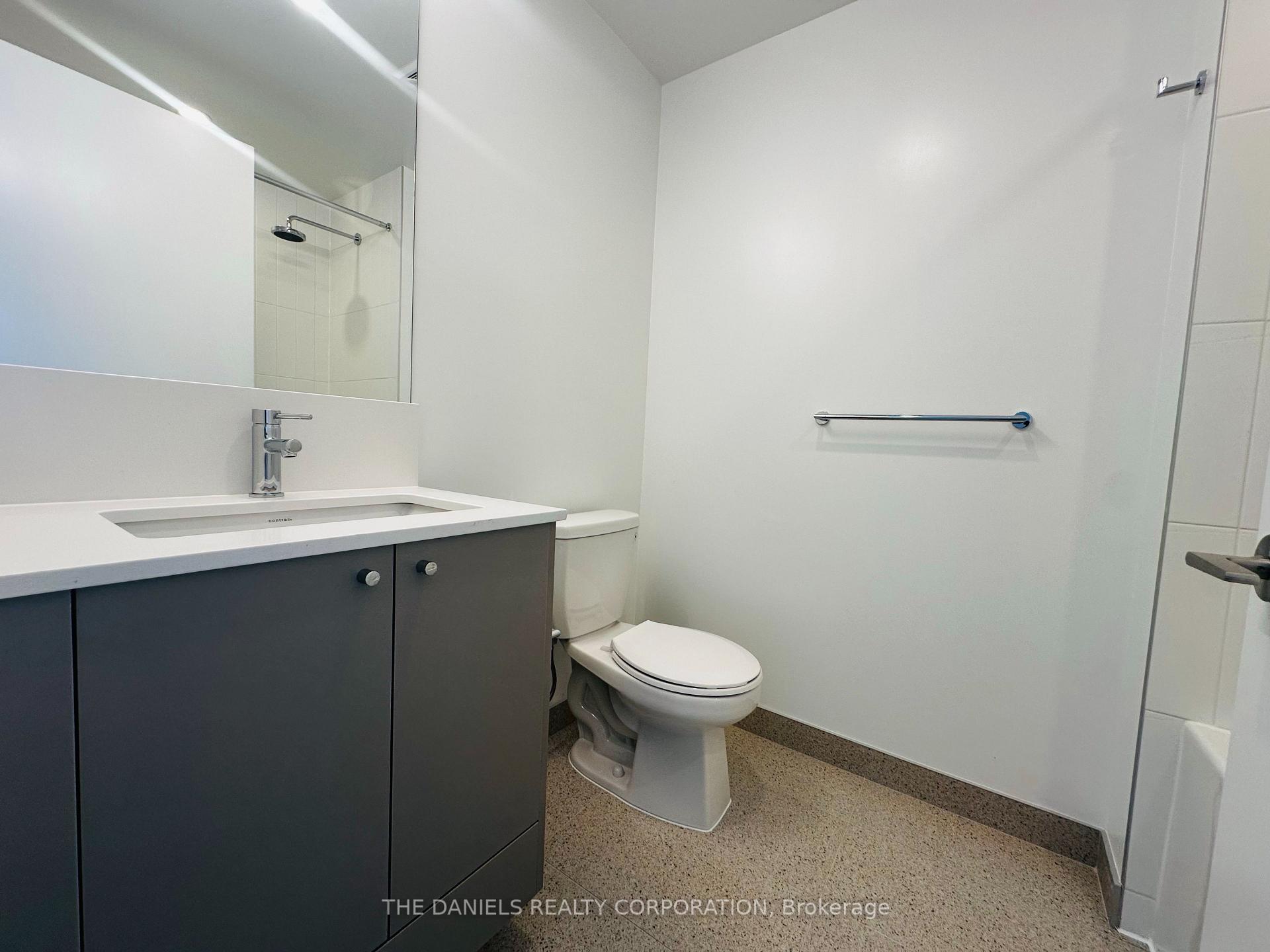 Photo 10 of Unit 1610, 10 Oak Street, Toronto, Regent Park — HOMEH