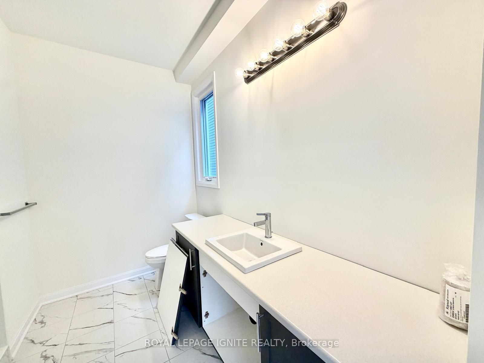 Photo 16 of 21 Royal Oak Crescent, Loyalist, Bath — HOMEH