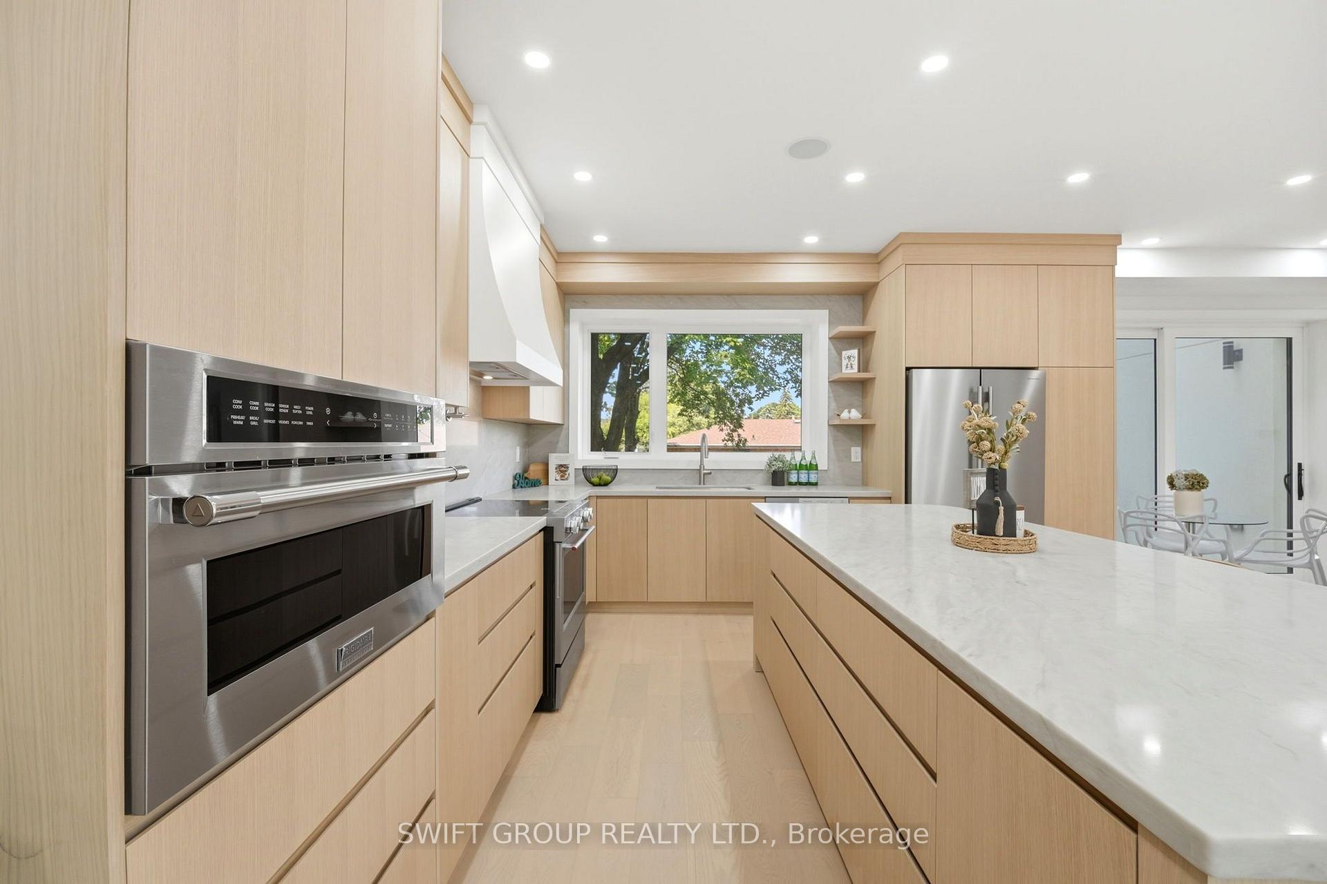 Photo 8 of 20 Boylen Street, North York, Humberlea-Pelmo Park — HOMEH
