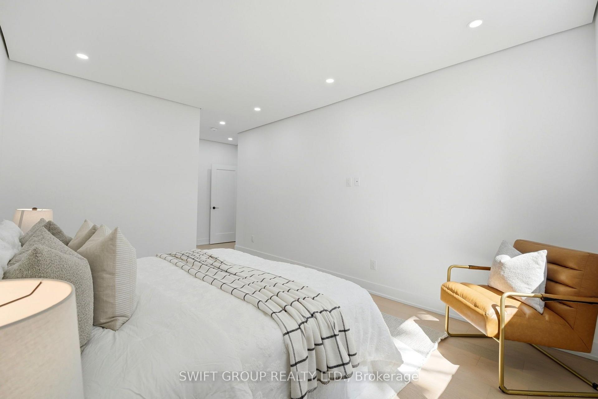 Photo 19 of 20 Boylen Street, North York, Humberlea-Pelmo Park — HOMEH