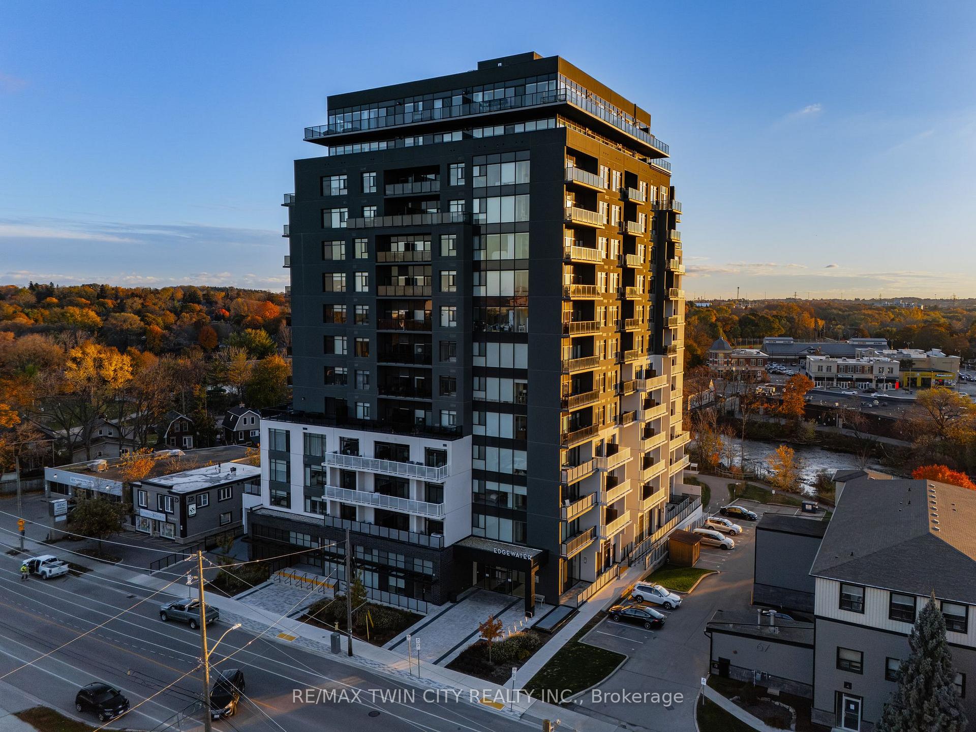 Photo of Unit 601, 71 Wyndham Street S