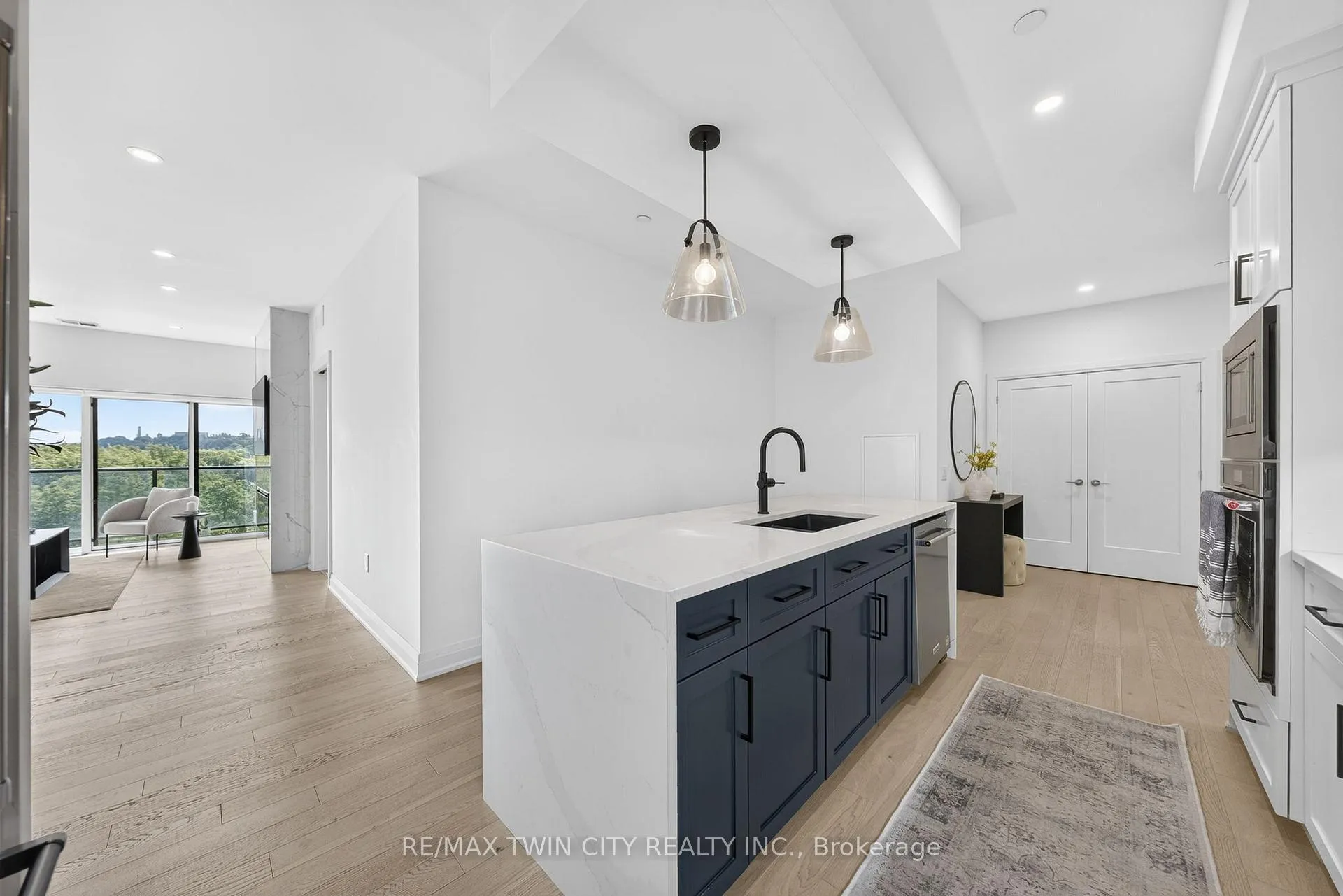 Photo 9 of Unit 601, 71 Wyndham Street S, Guelph, St. Patrick's Ward — HOMEH