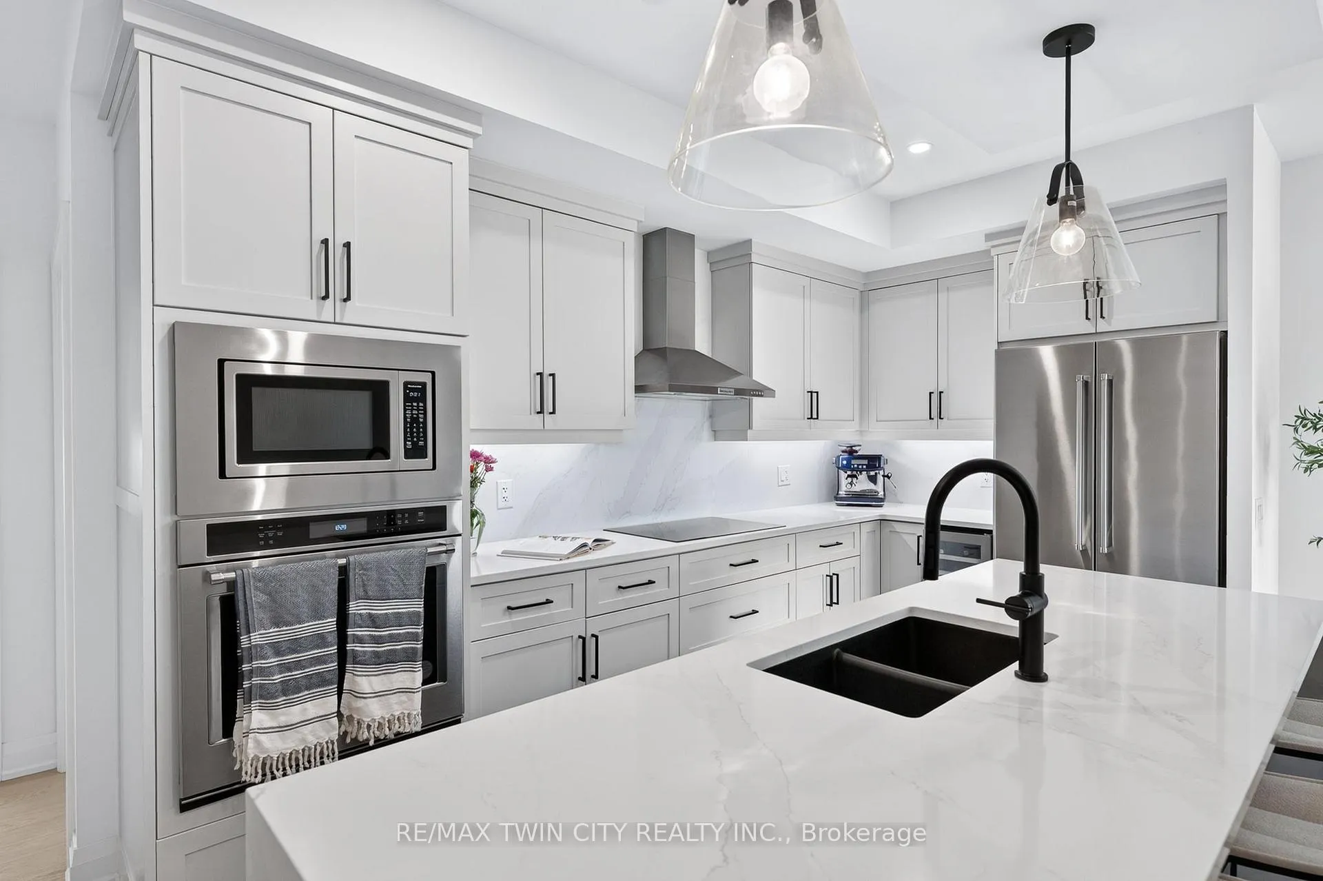 Photo 11 of Unit 601, 71 Wyndham Street S, Guelph, St. Patrick's Ward — HOMEH
