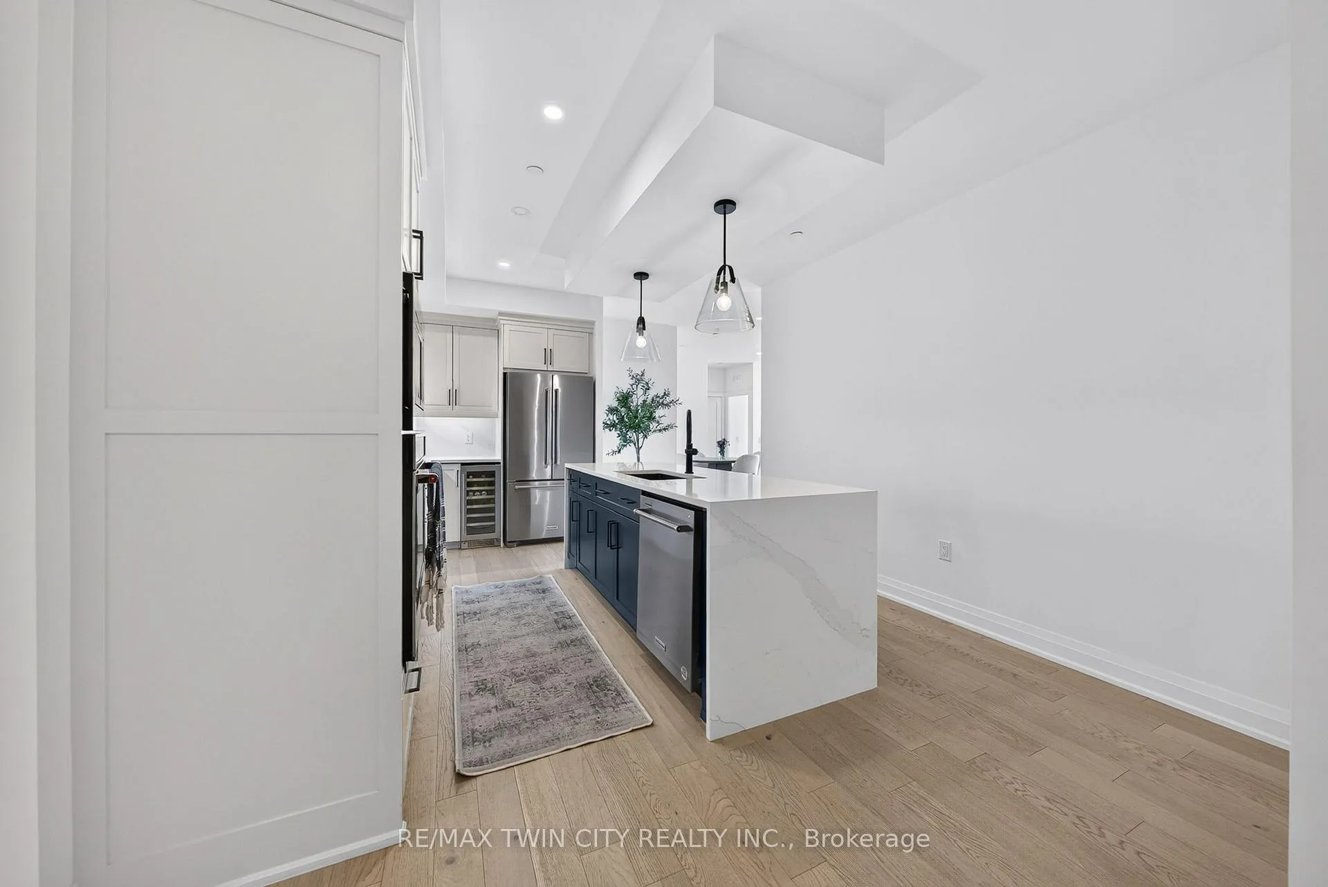 Photo 15 of Unit 601, 71 Wyndham Street S, Guelph, St. Patrick's Ward — HOMEH