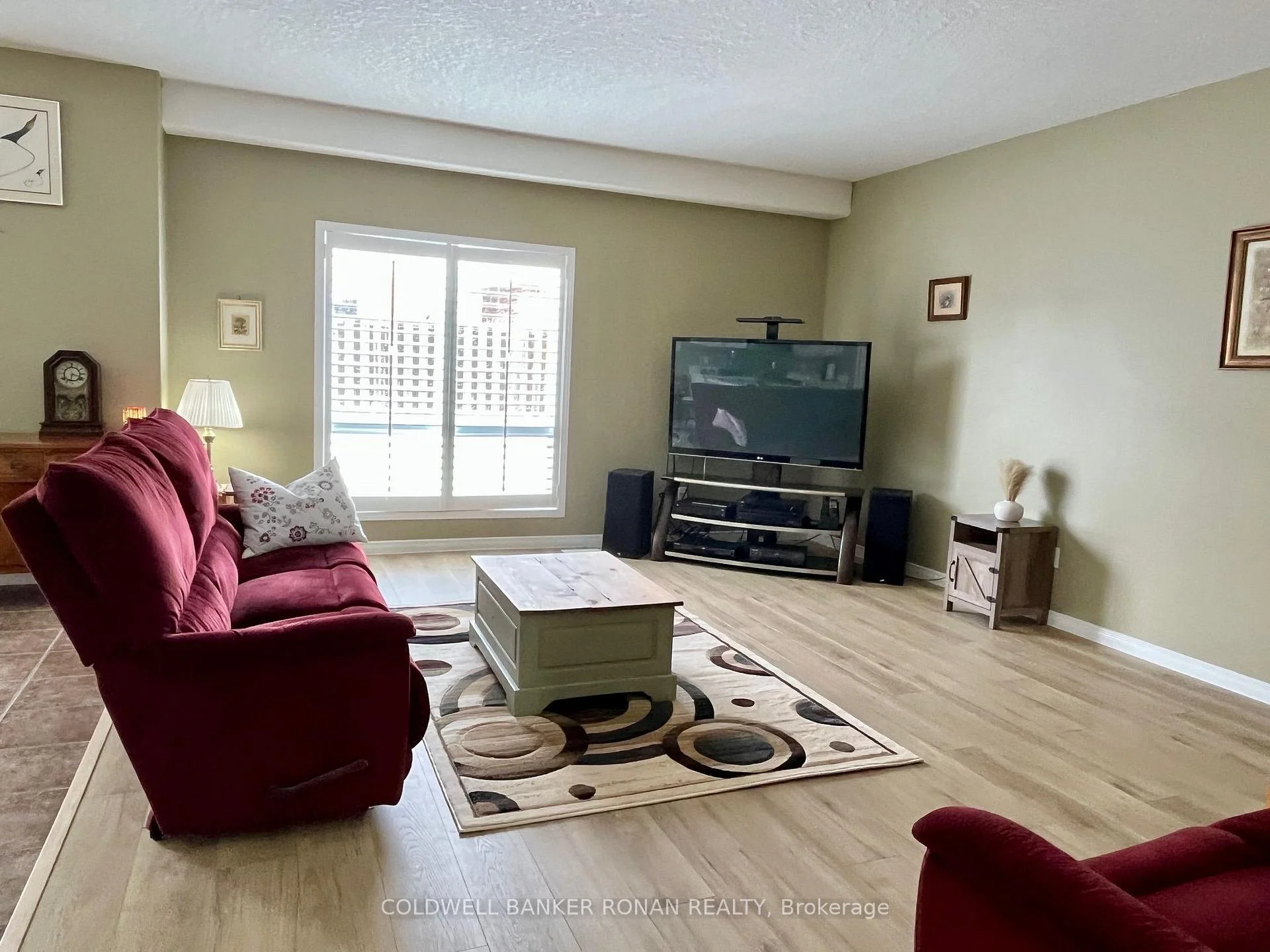 Photo 14 of 22 Chantler Road, New Tecumseth, Alliston — HOMEH